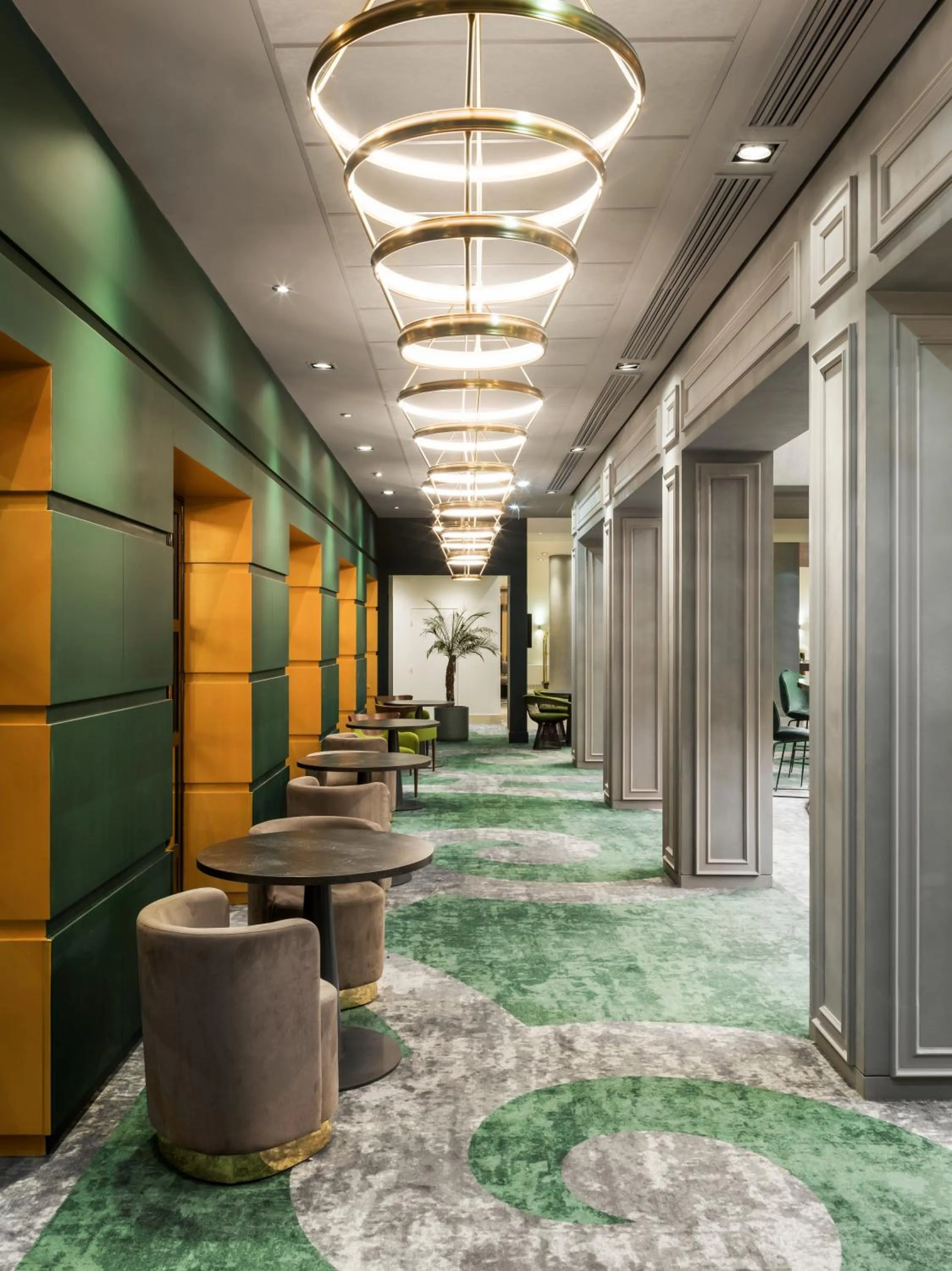 Decorative detail in Le Louis Hotel Versailles Château - MGallery Collection