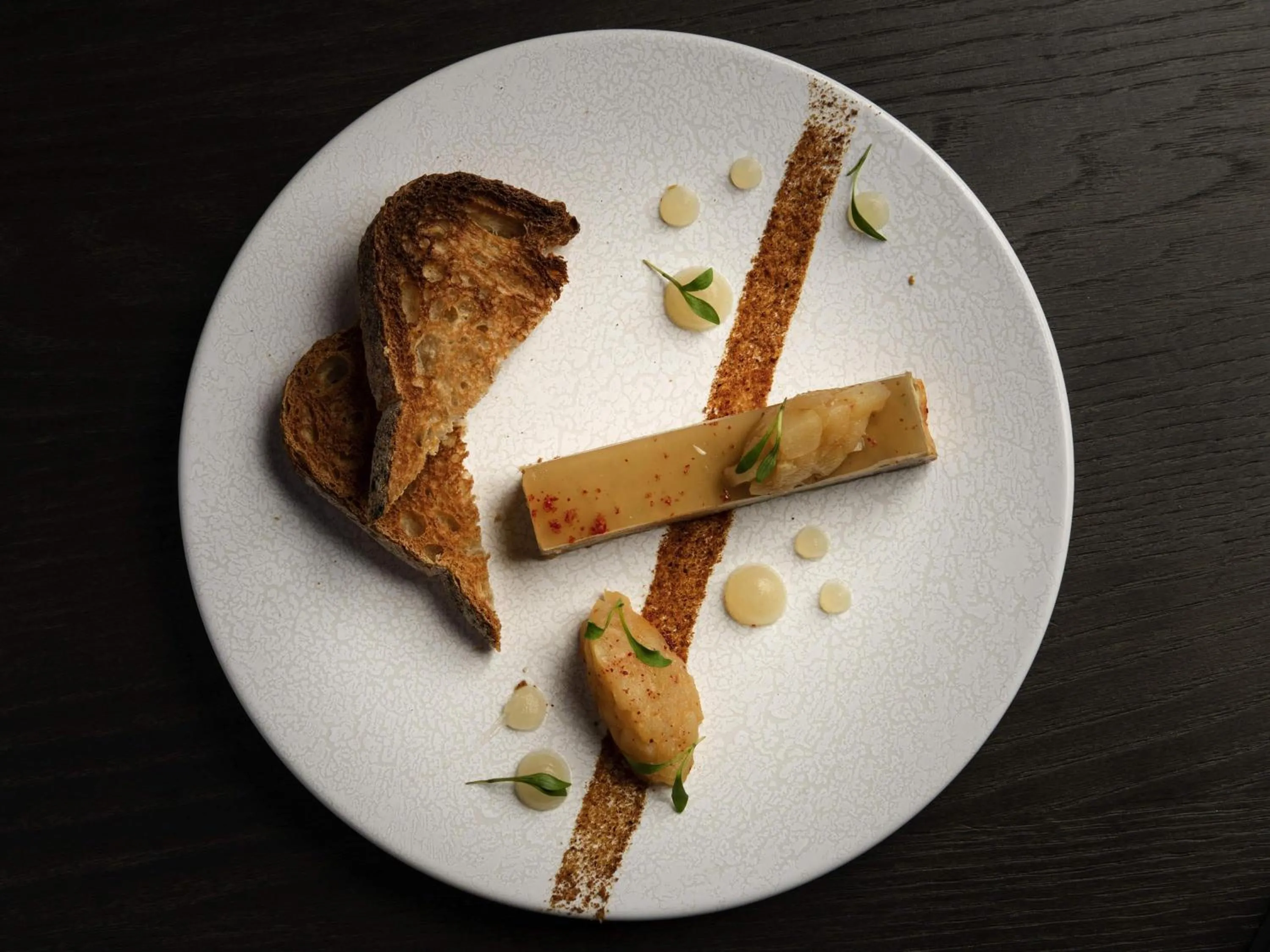 Restaurant/places to eat in Le Louis Hotel Versailles Château - MGallery Collection