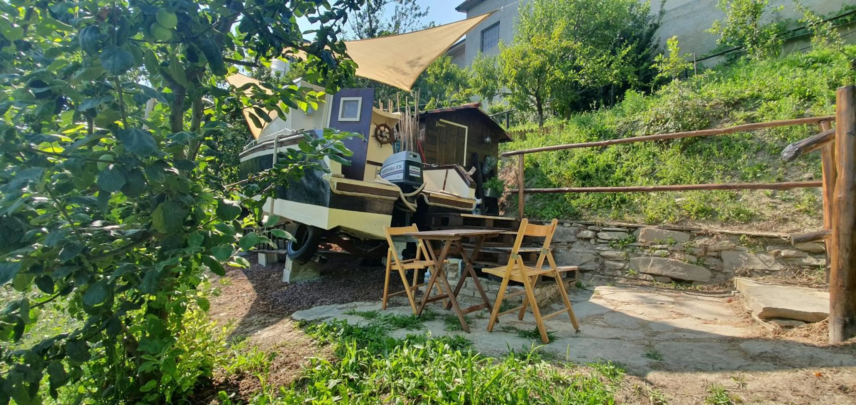 Patio in Nave nel Bosco