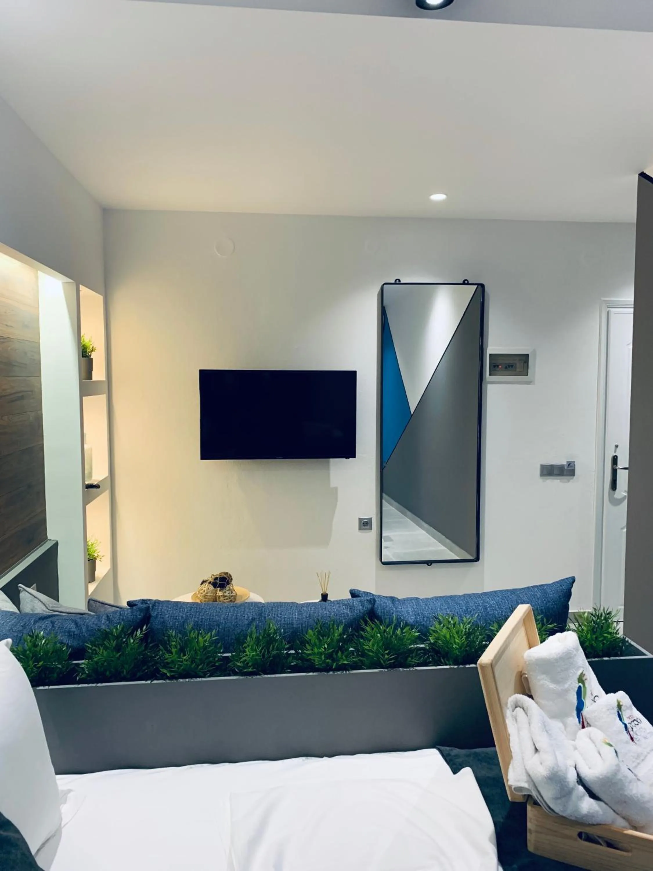 Bed in Hotel Papagalos