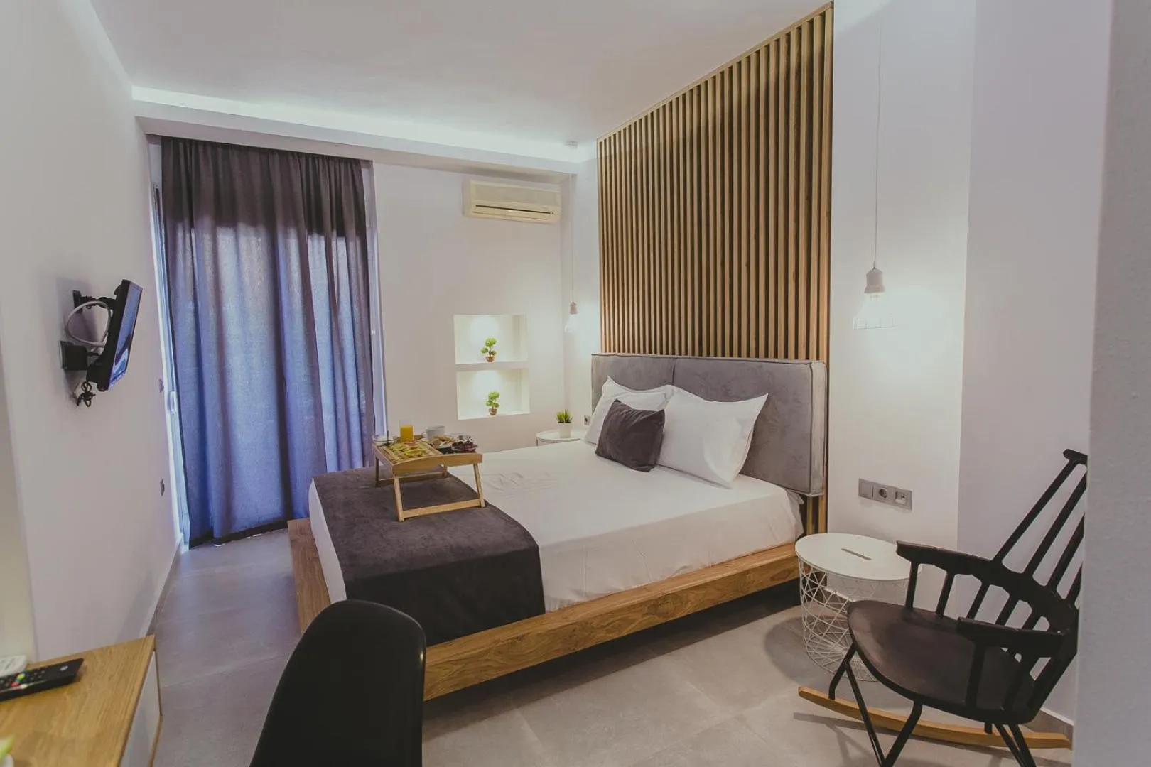 TV and multimedia, Bed in Hotel Papagalos