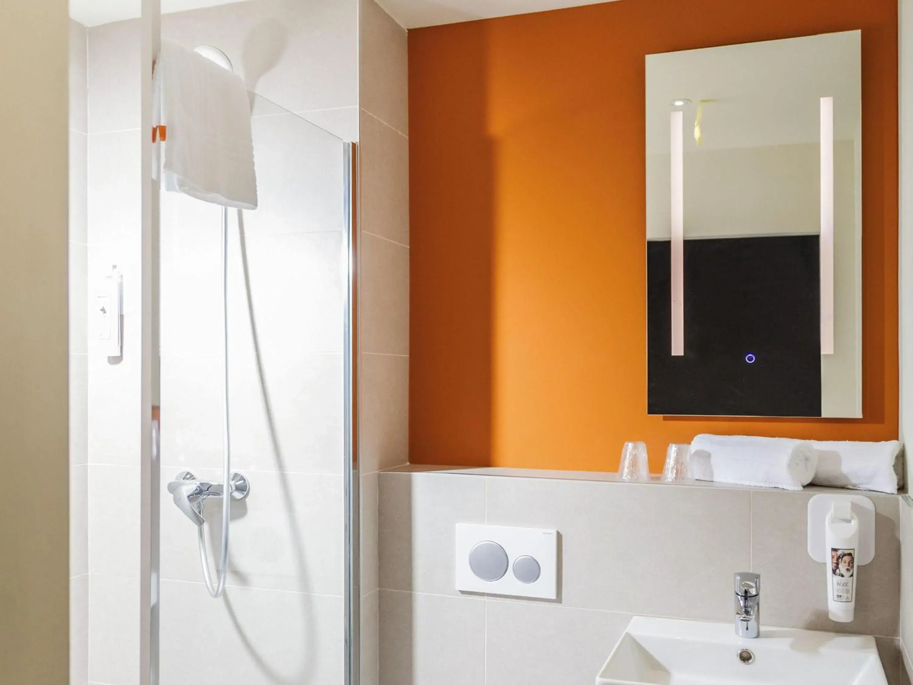 Bedroom in ibis budget Huerta De Murcia Bedroom in ibis budget Huerta De Murcia