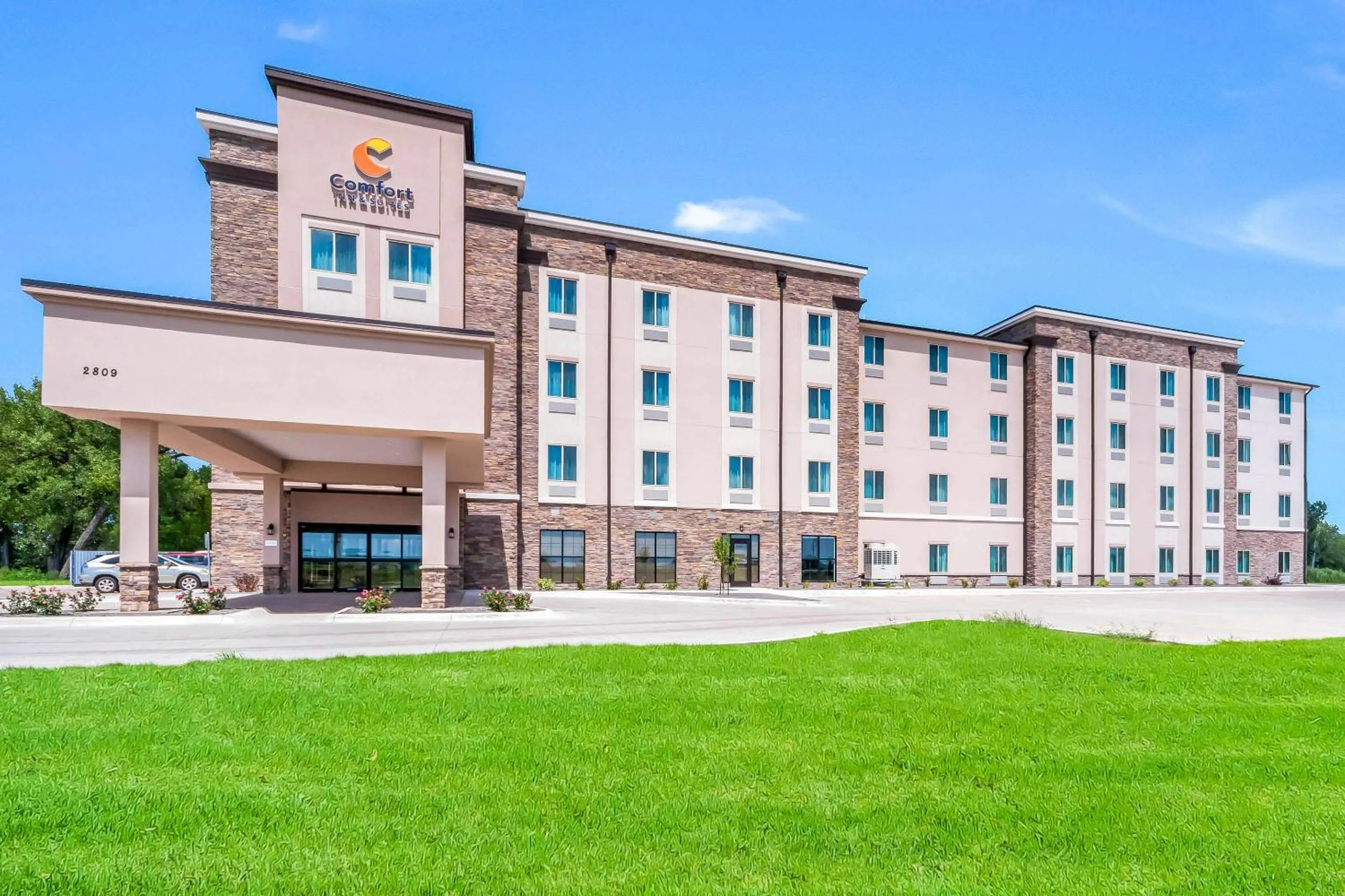Property building in Comfort Inn & Suites North Platte