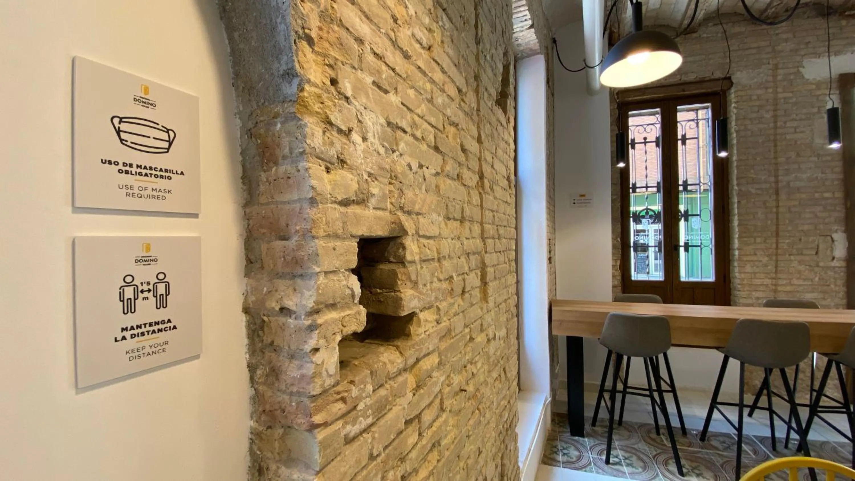 Original Domino House