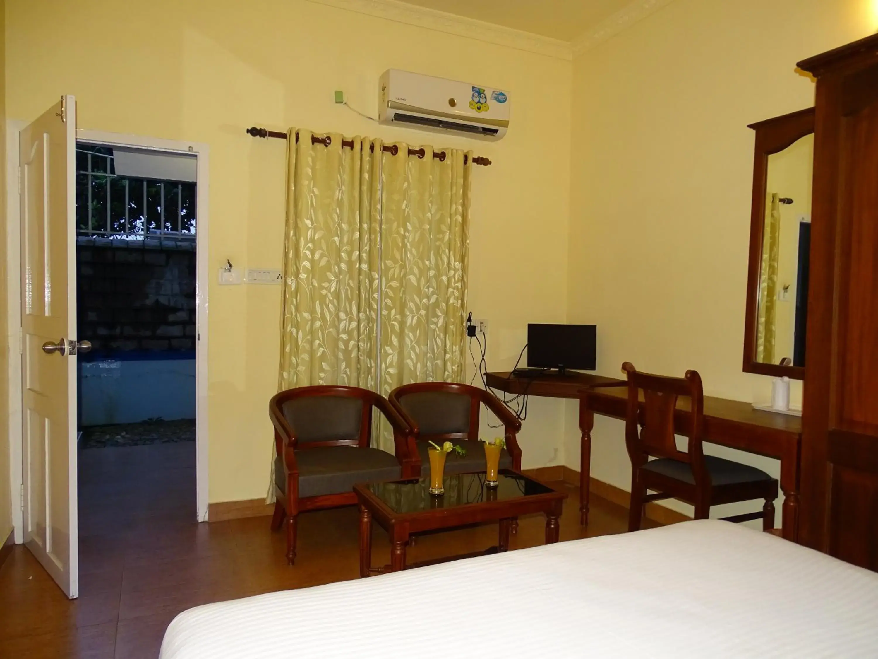 Standard Double Room in Sealine Beach Resorts Standard Double Room in Sealine Beach Resorts