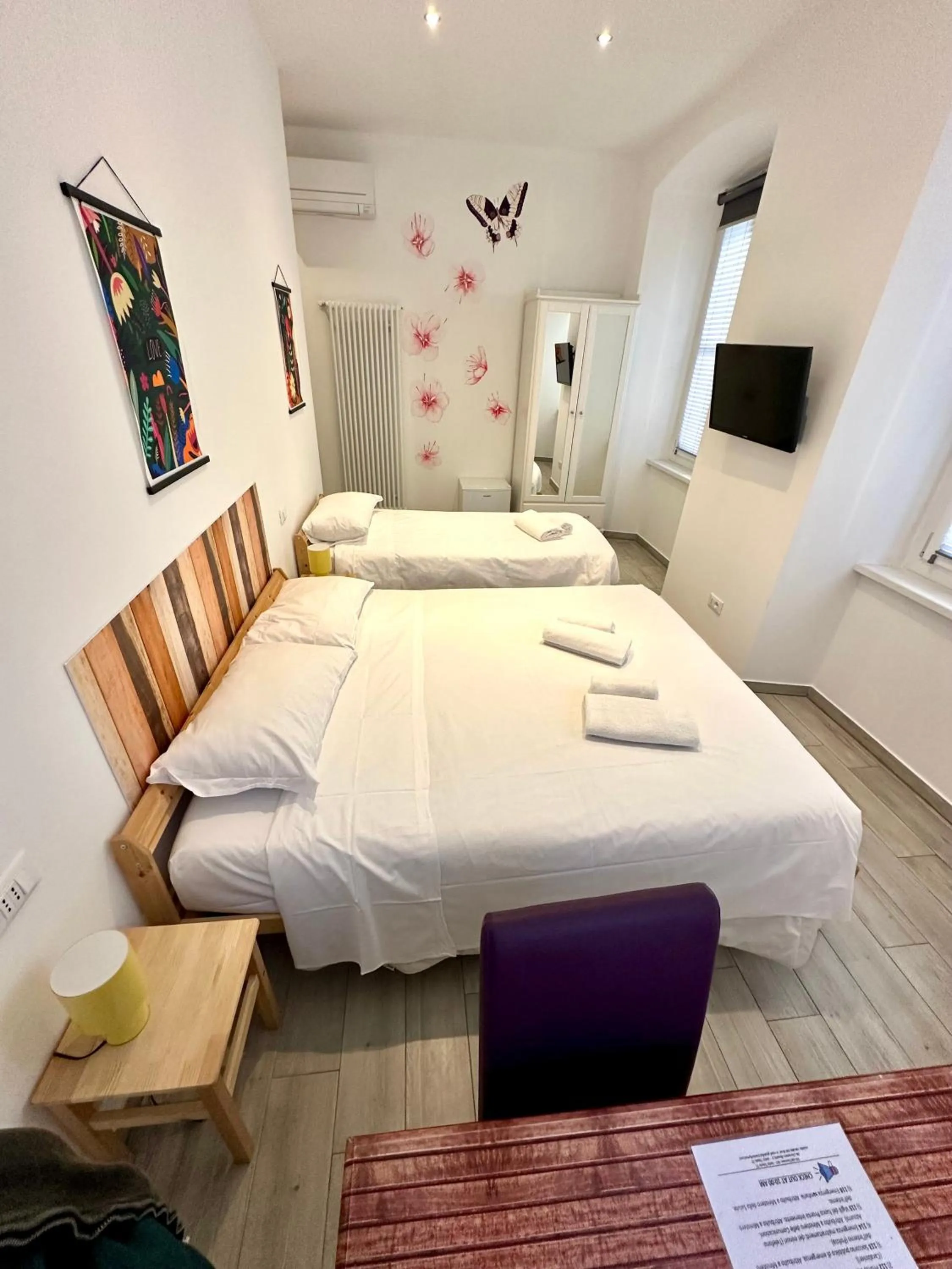 Bedroom, Bed in Rossetti Rooms