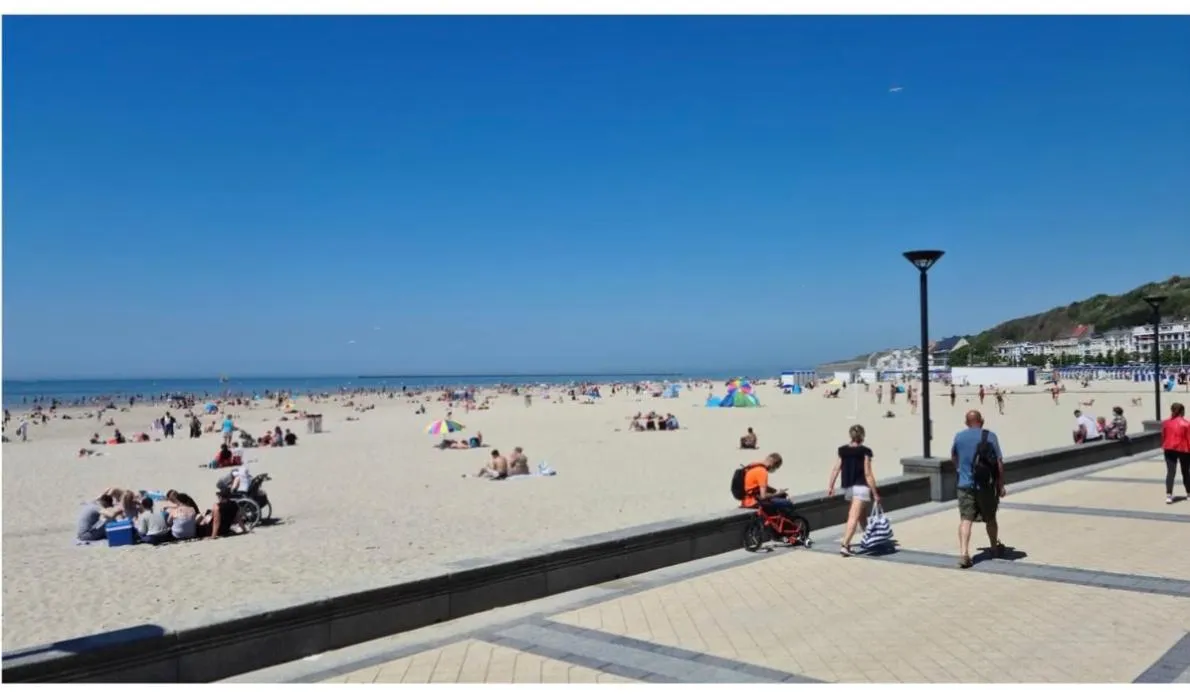 Natural landscape in Hôtel OpalOriental Boulogne Sur Mer - gare ville et centre