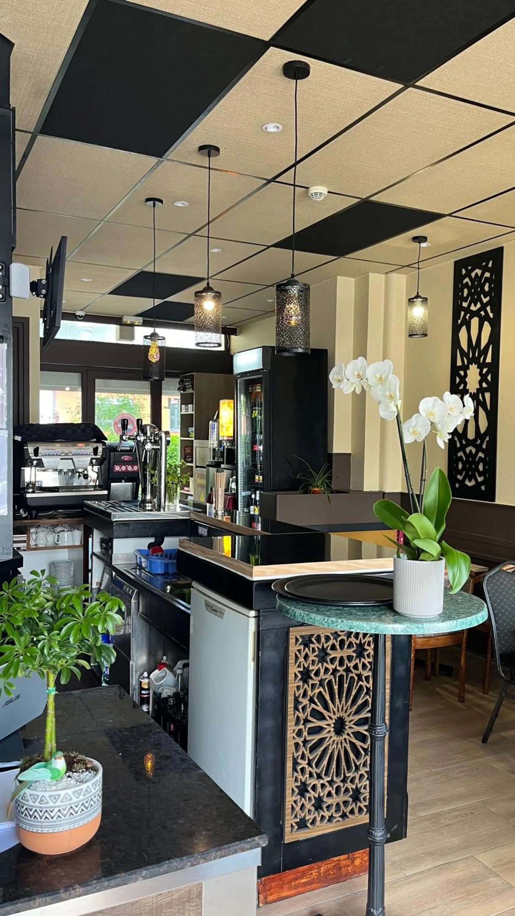 Breakfast in Hôtel OpalOriental Boulogne Sur Mer - gare ville et centre