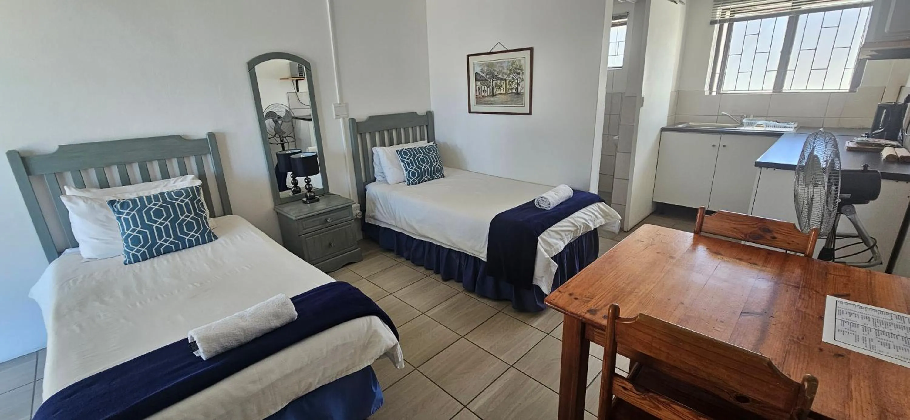 Bed in Kelkiewyn Guesthouse Caledon