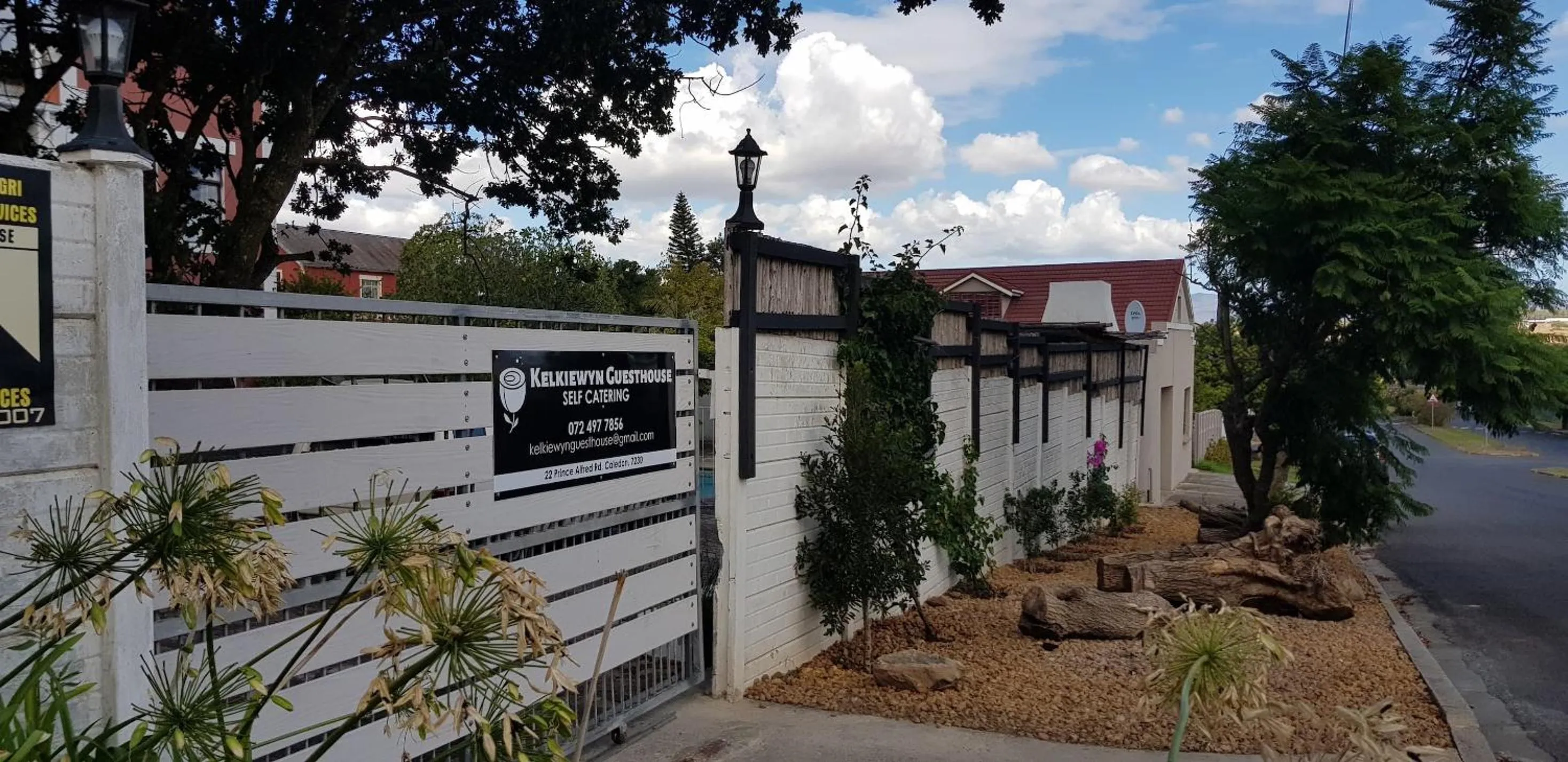 Property logo or sign in Kelkiewyn Guesthouse Caledon