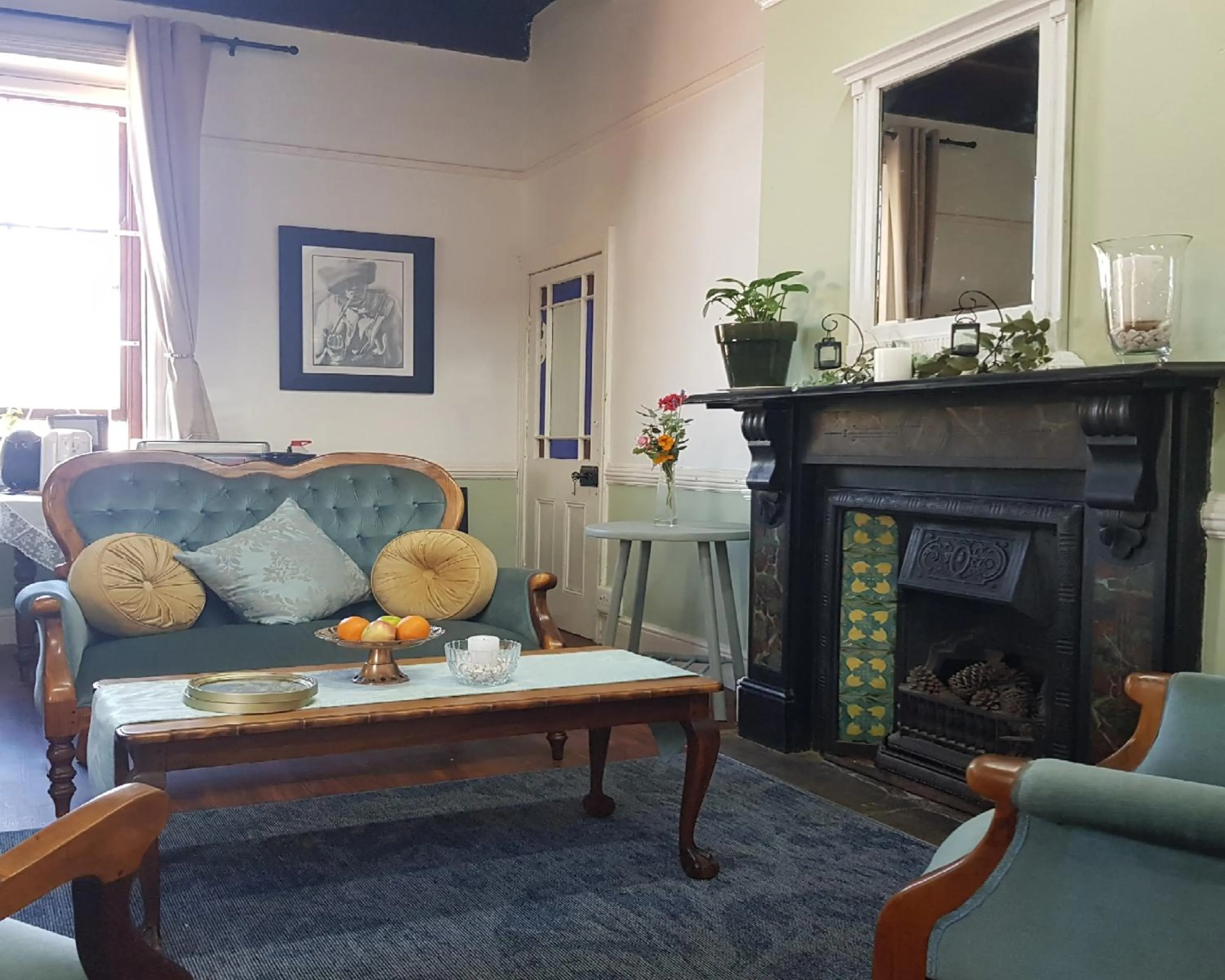 Living room in Kelkiewyn Guesthouse Caledon