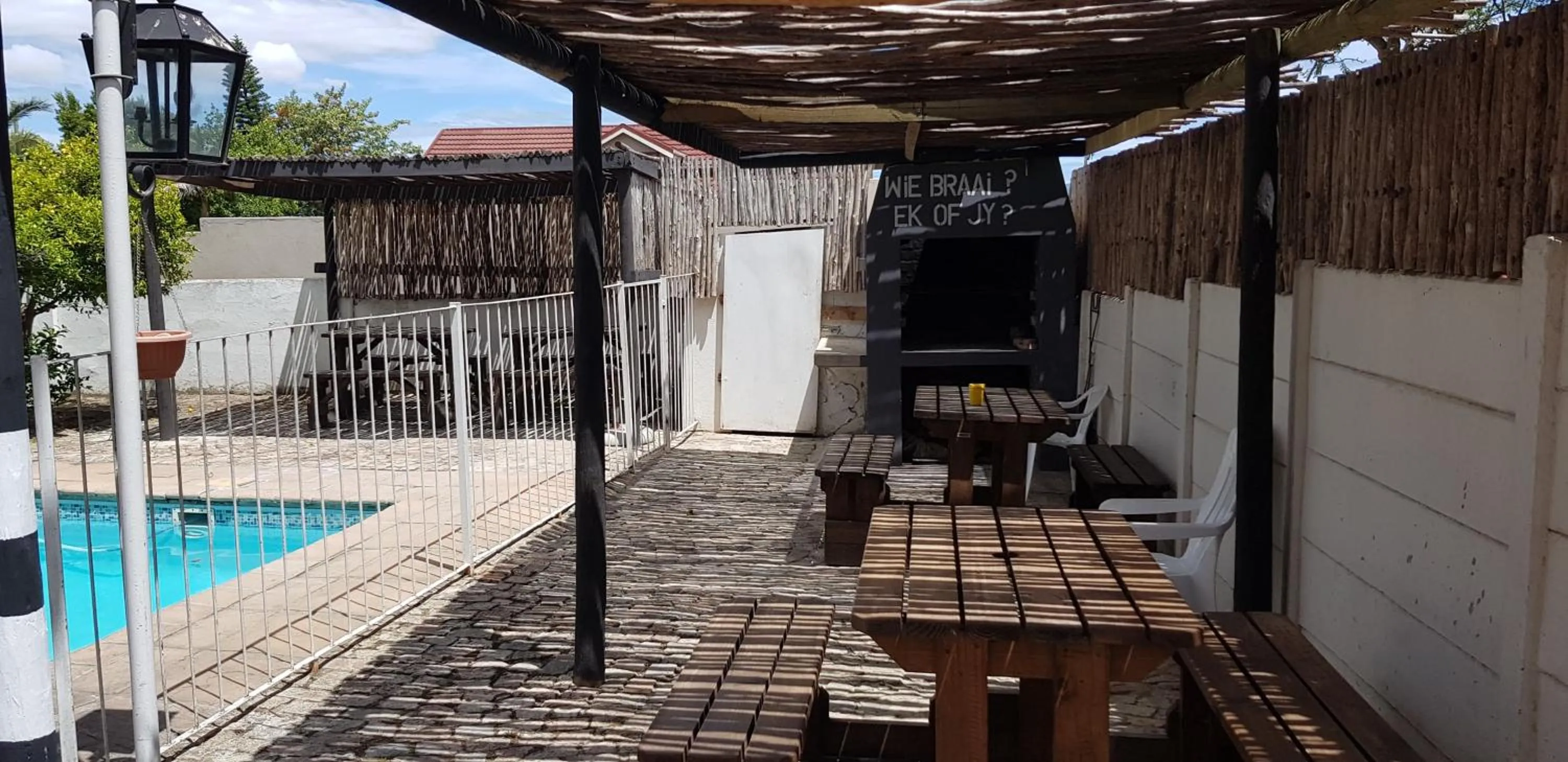 Property building in Kelkiewyn Guesthouse Caledon