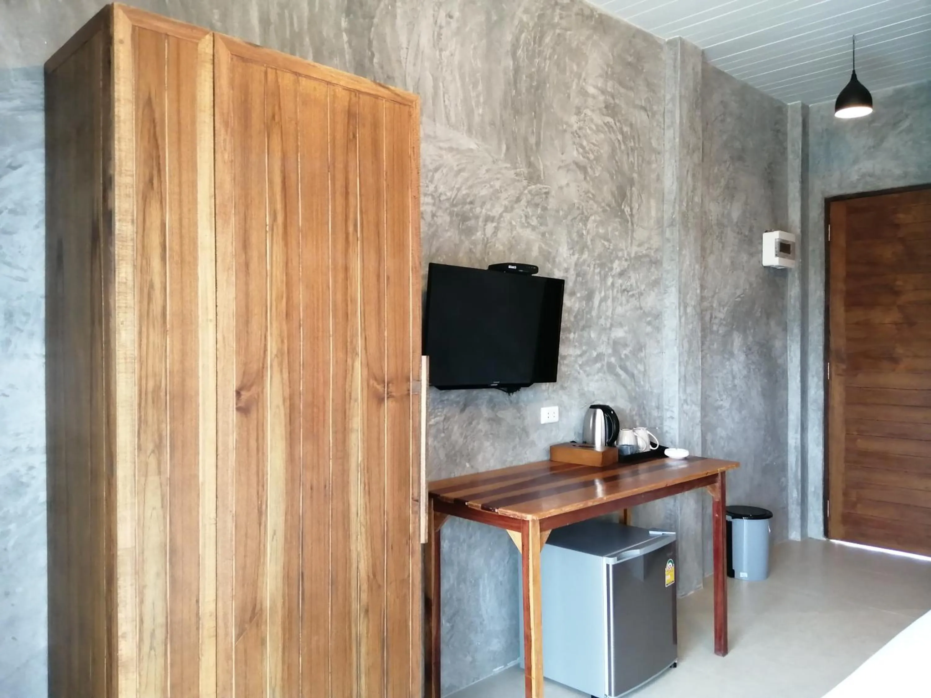 TV and multimedia in JR Place