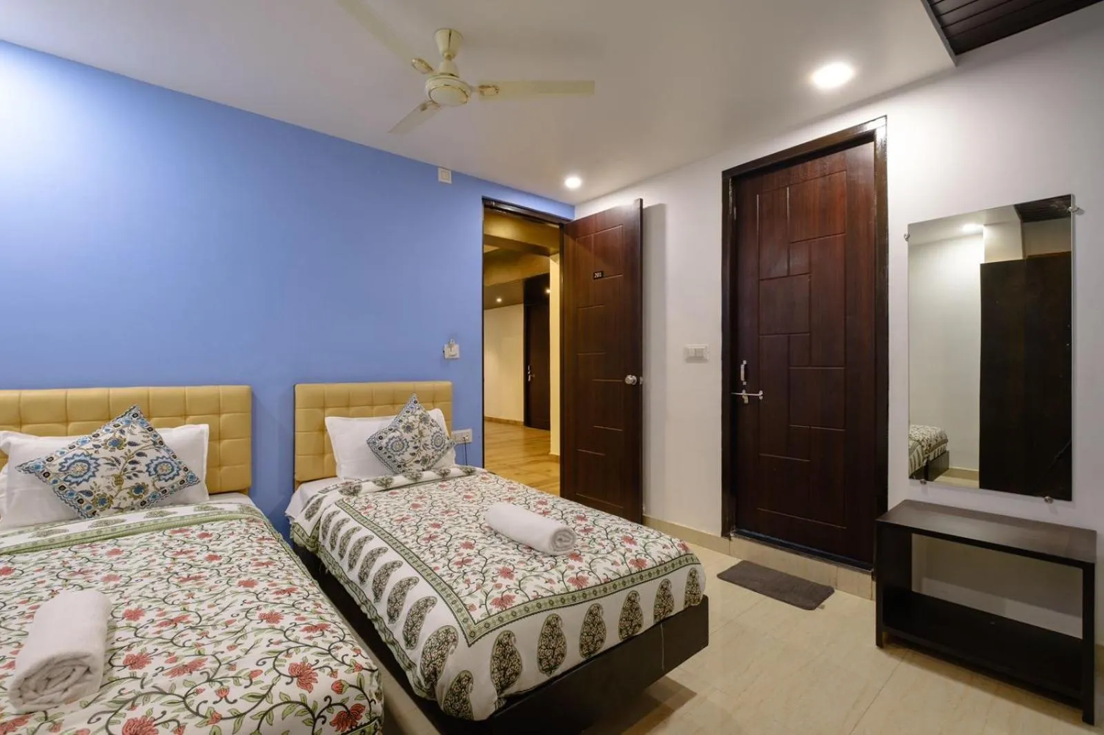 Property building, Bed in Satkar Retreat - Udaipur