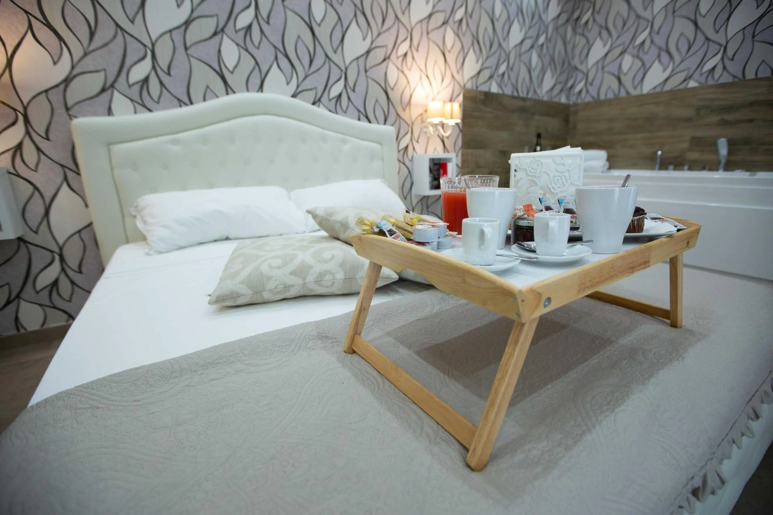 Breakfast, Bed in Philip Royal