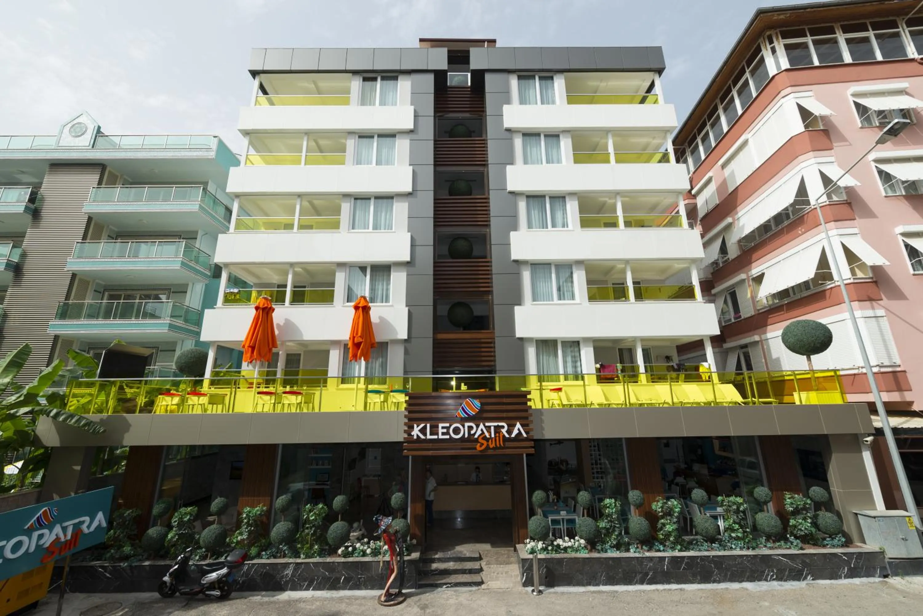 Property building in Kleopatra Suit Hotel