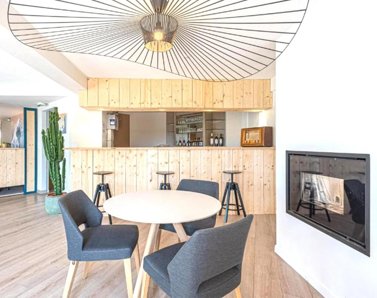 Lounge or bar in Naéco Le Pouldu