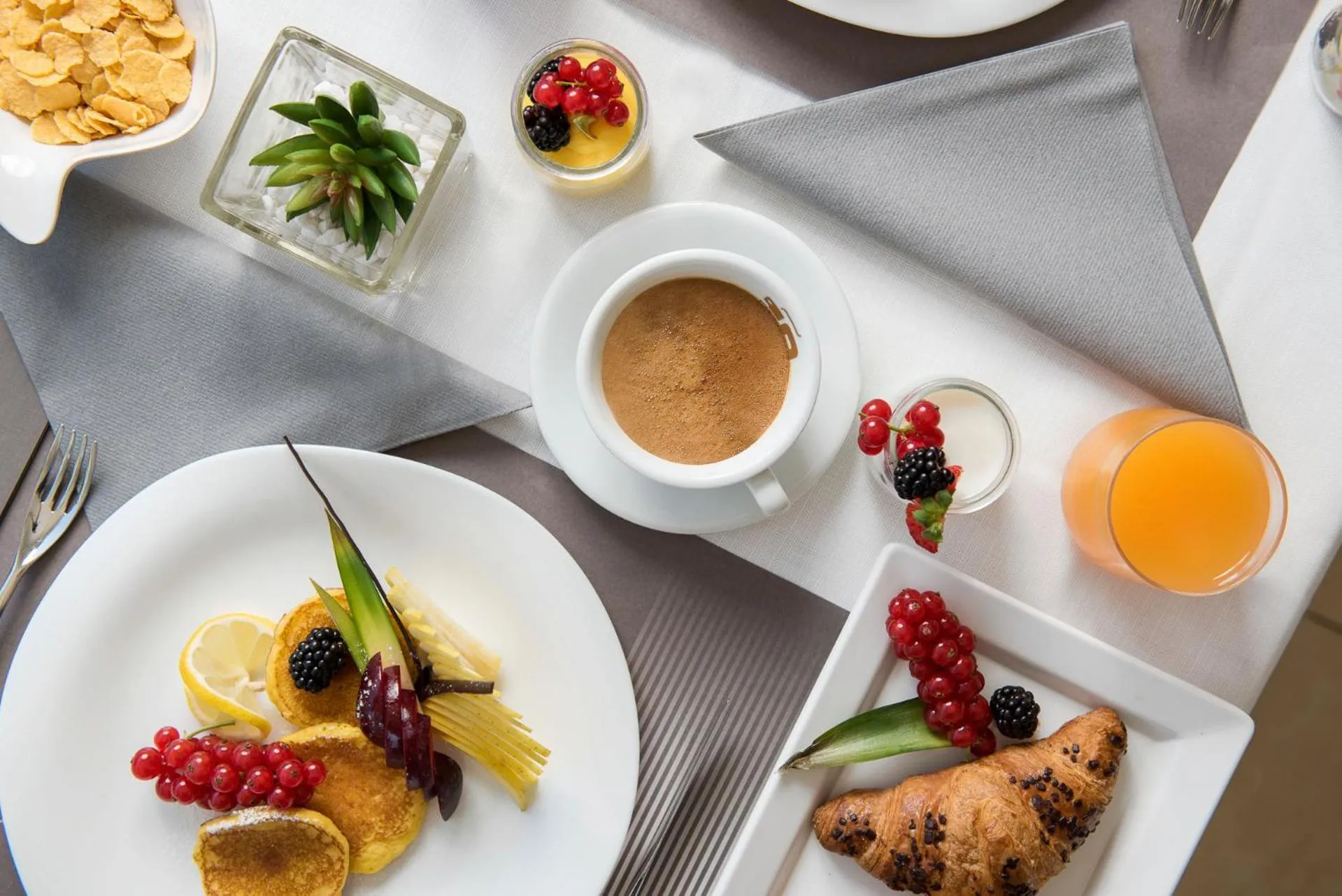 Continental breakfast in Hotel Riviera