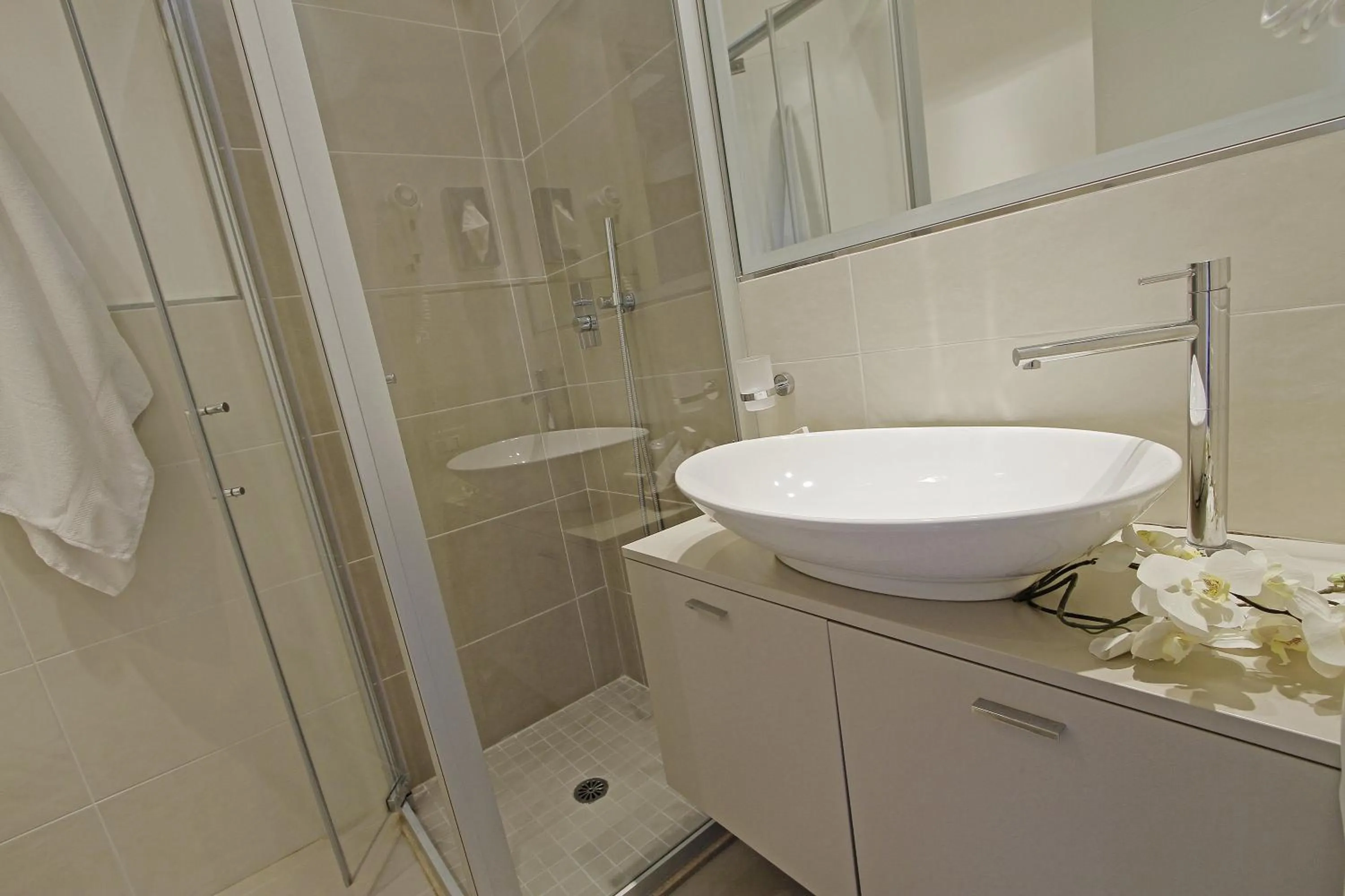 Bathroom in Hotel Riviera