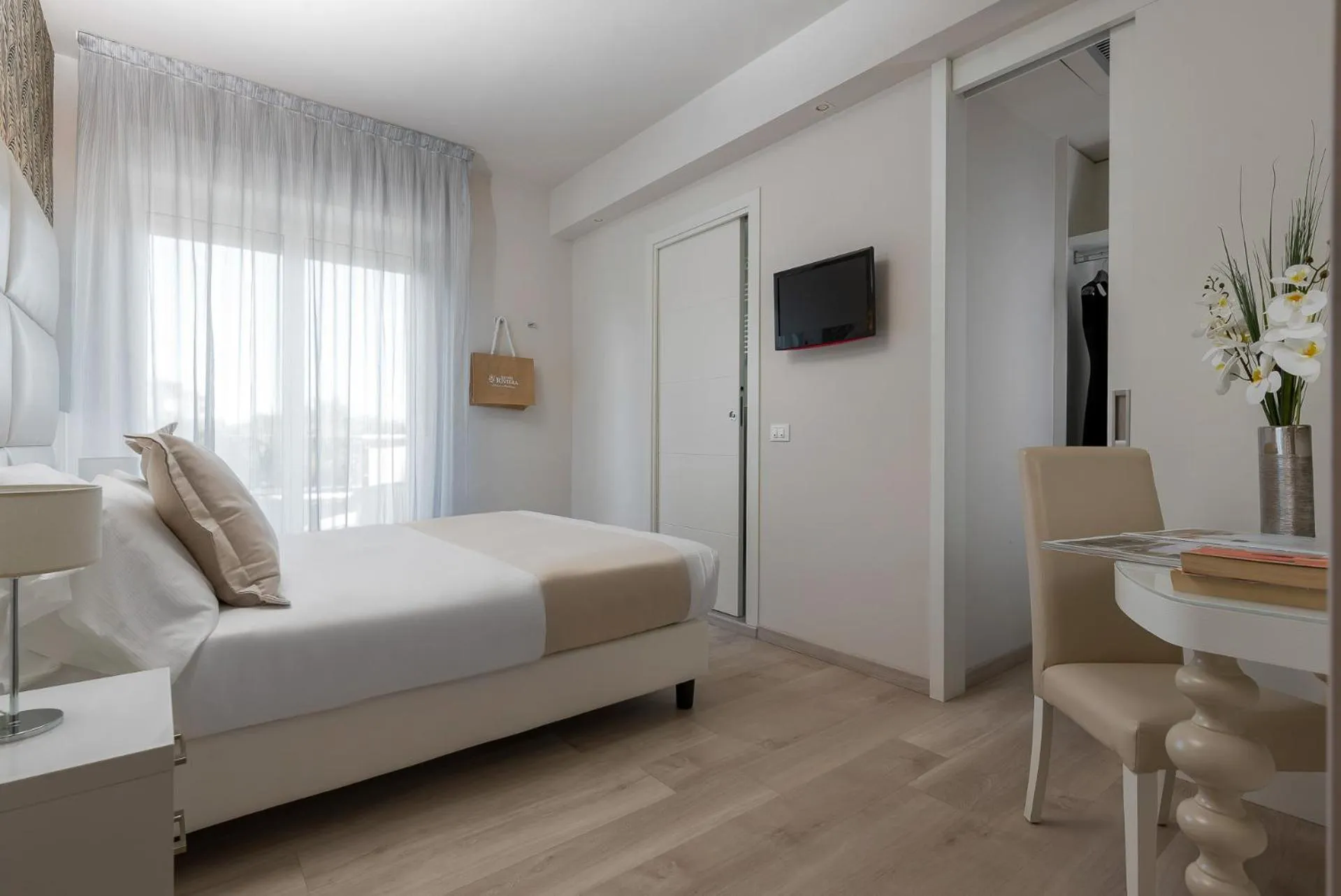 Photo of the whole room, Bed in Hotel Riviera