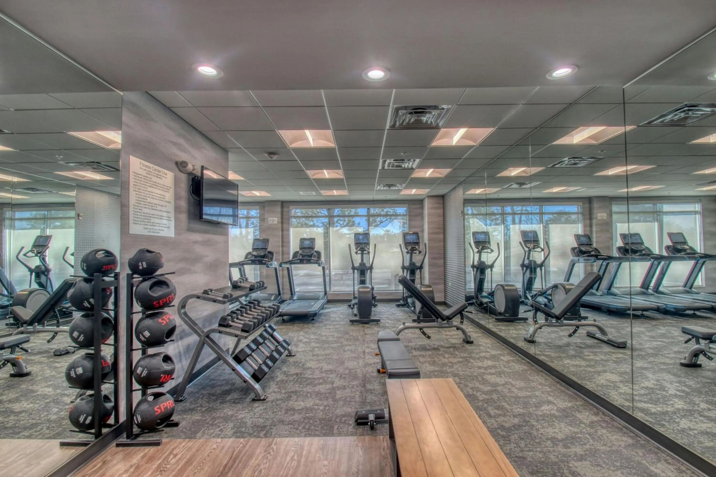 Fitness centre/facilities in Fairfield Inn & Suites by Marriott Appleton