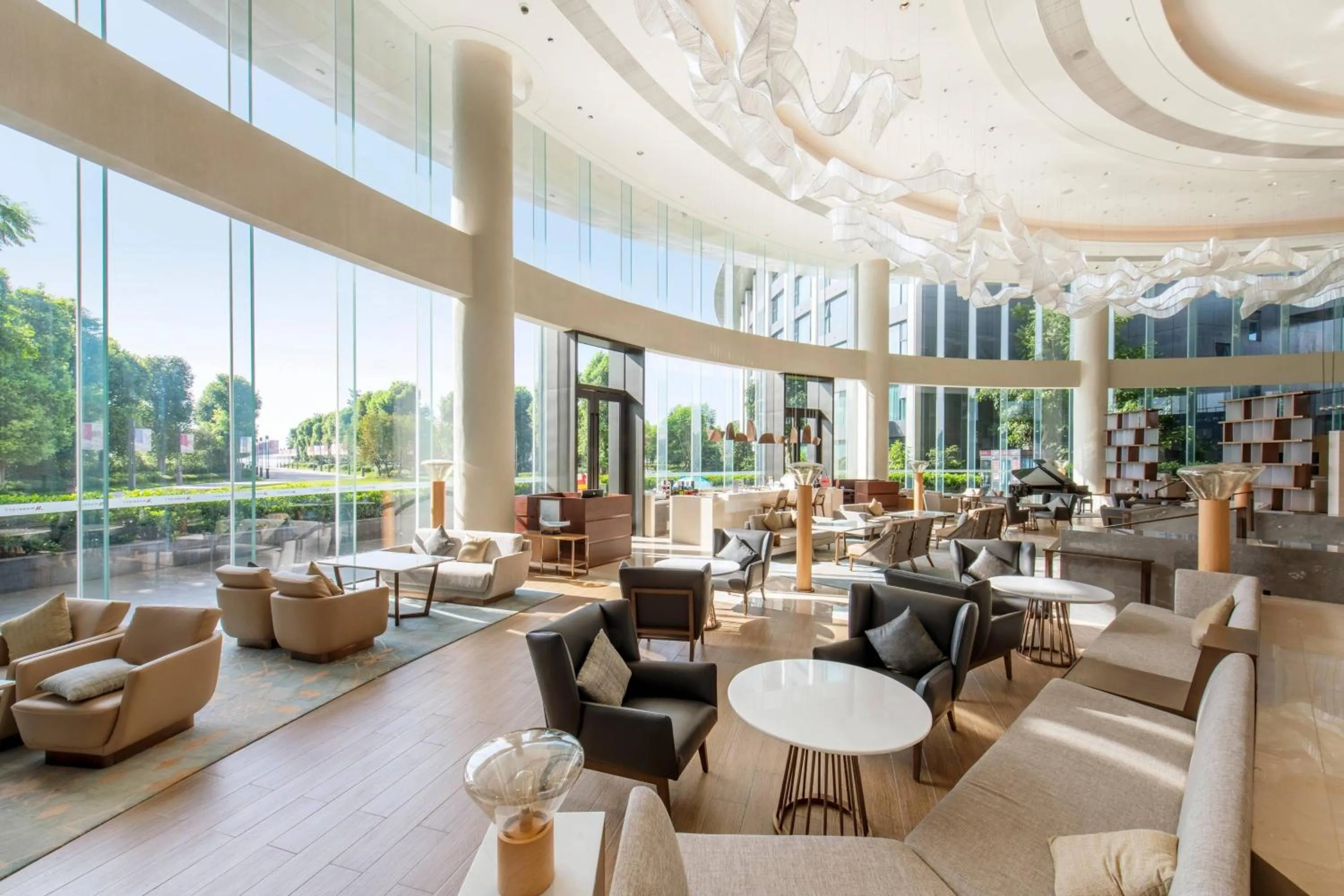 Lobby or reception in Suining Marriott Hotel