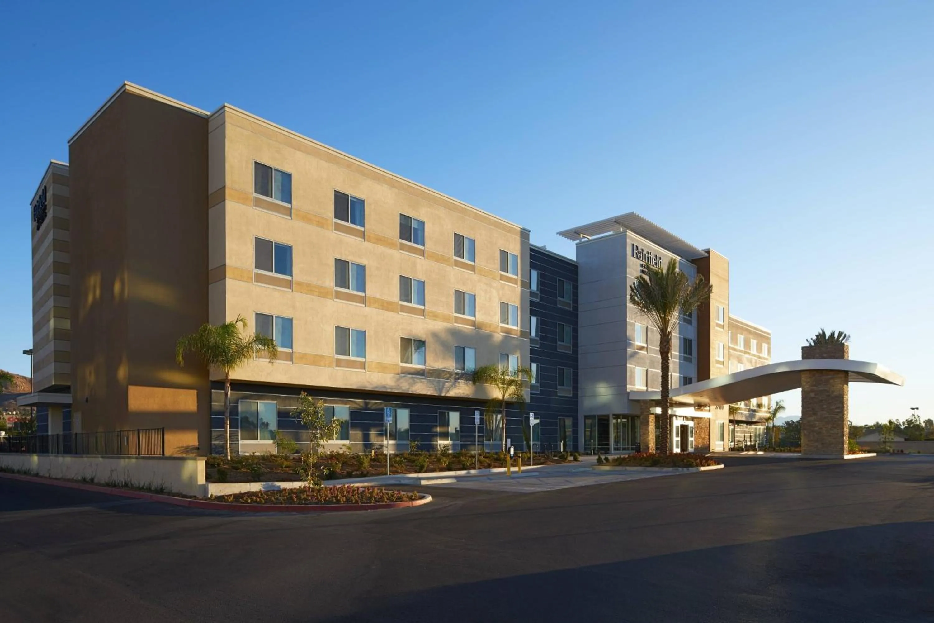 Property building in Fairfield Inn & Suites by Marriott Riverside Moreno Valley