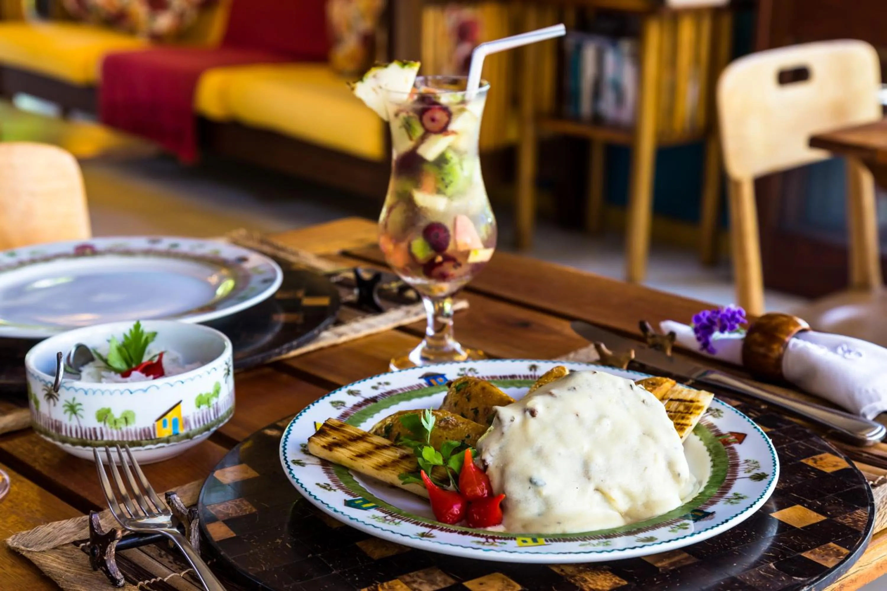 Restaurant/places to eat in Pousada Enseada do Espelho