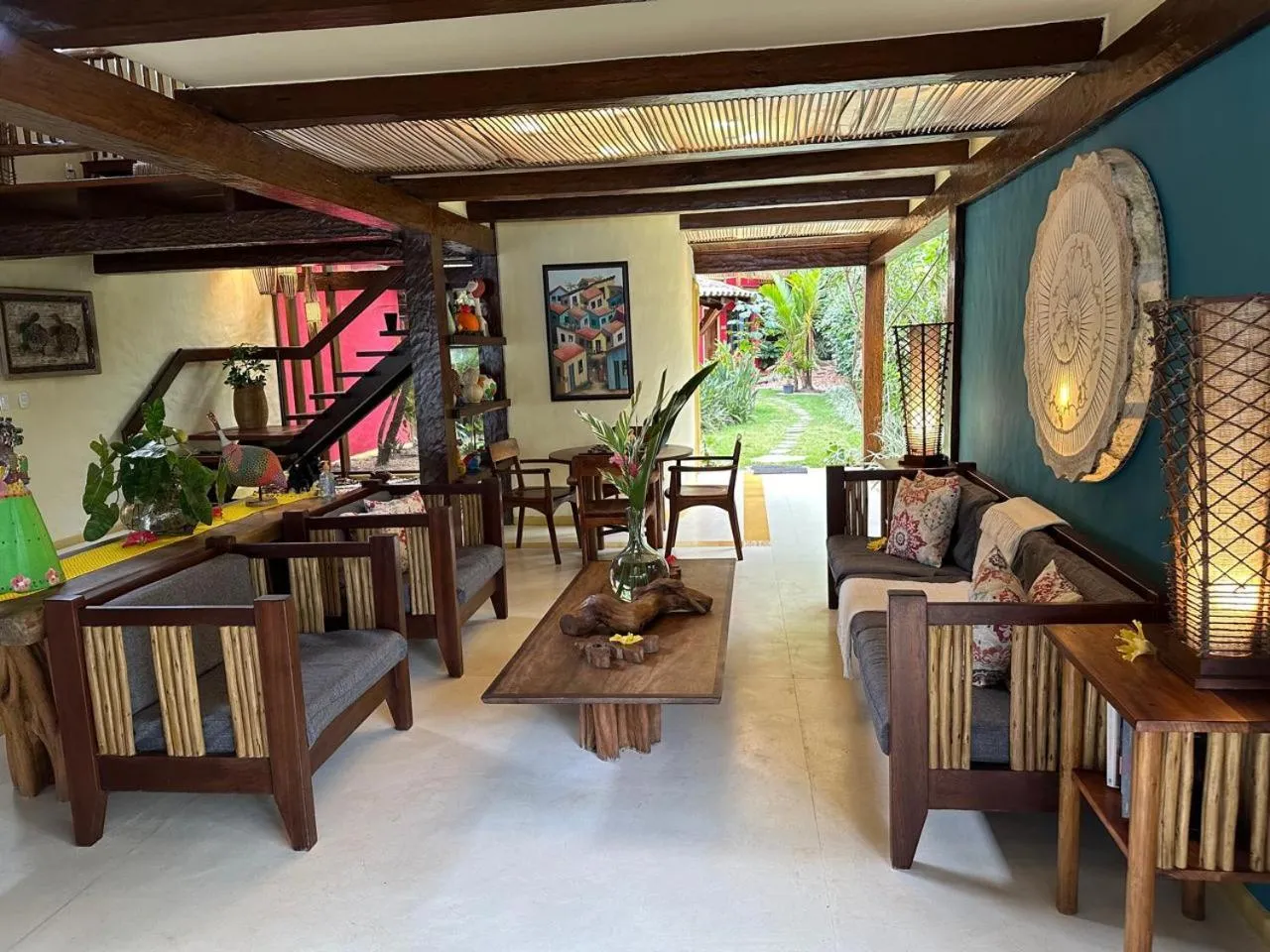 Seating area in Pousada Enseada do Espelho