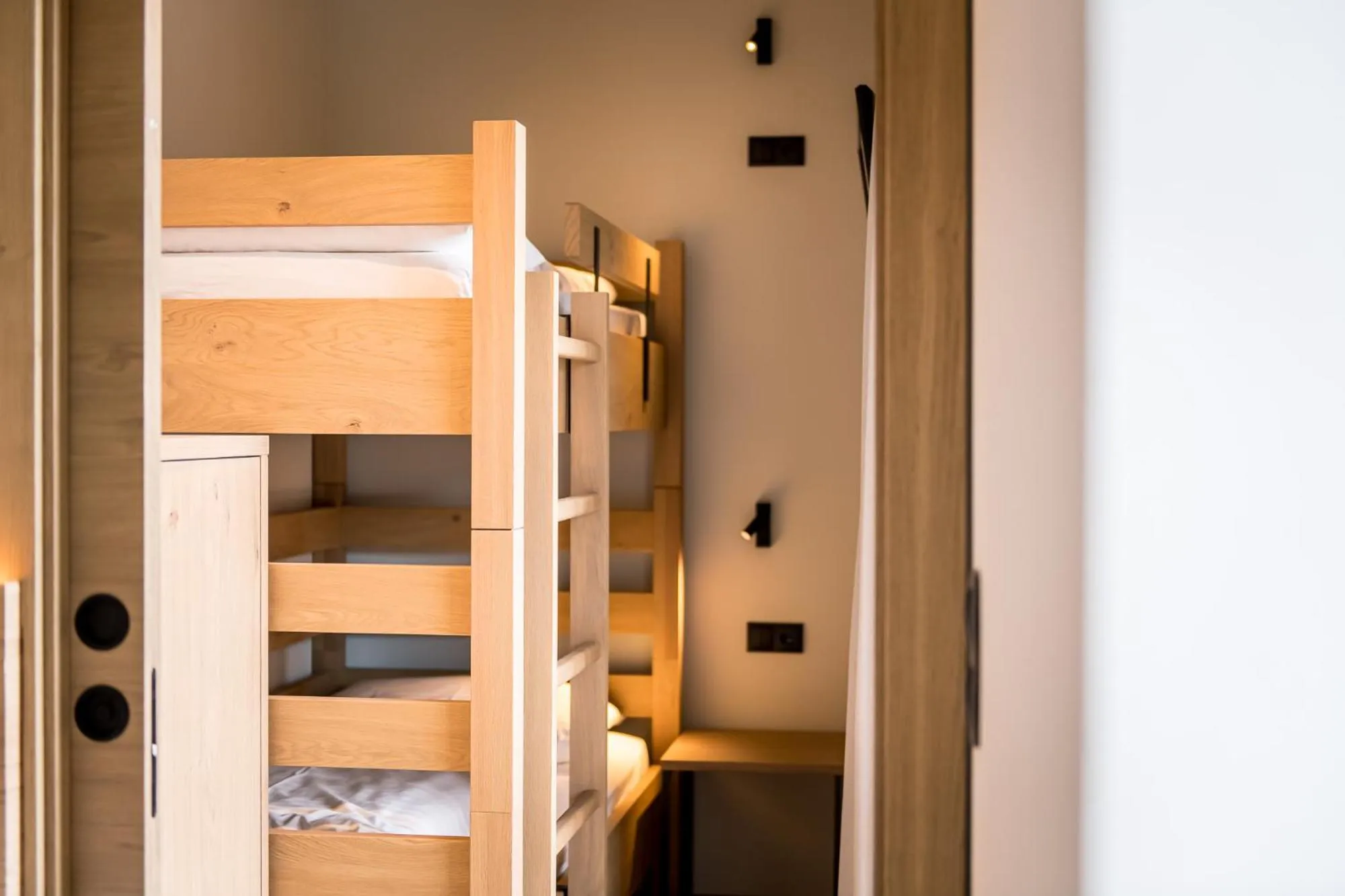 Bedroom, Bed in Hotel Sonnenheim