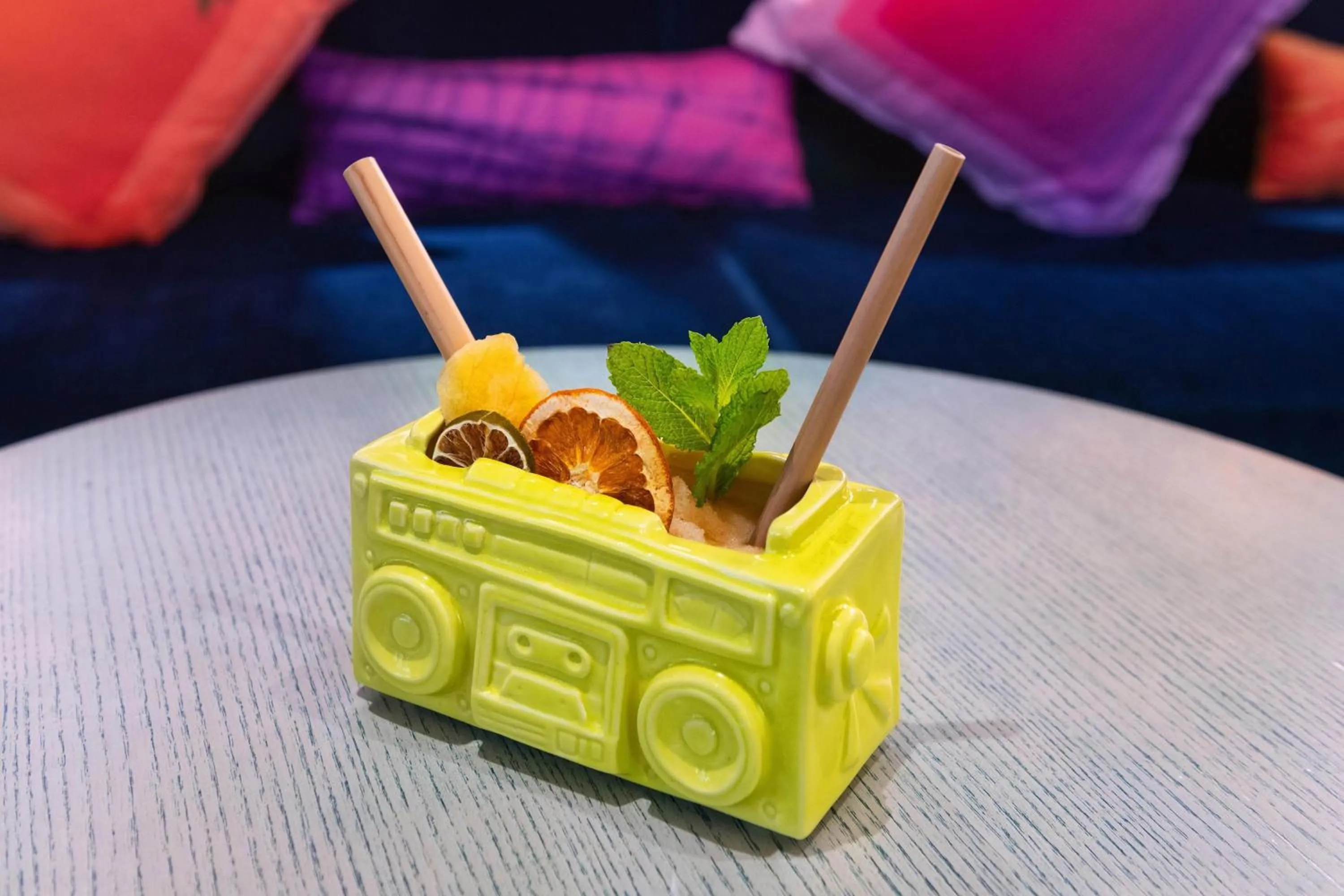 Restaurant/places to eat in Aloft Cincinnati West Chester