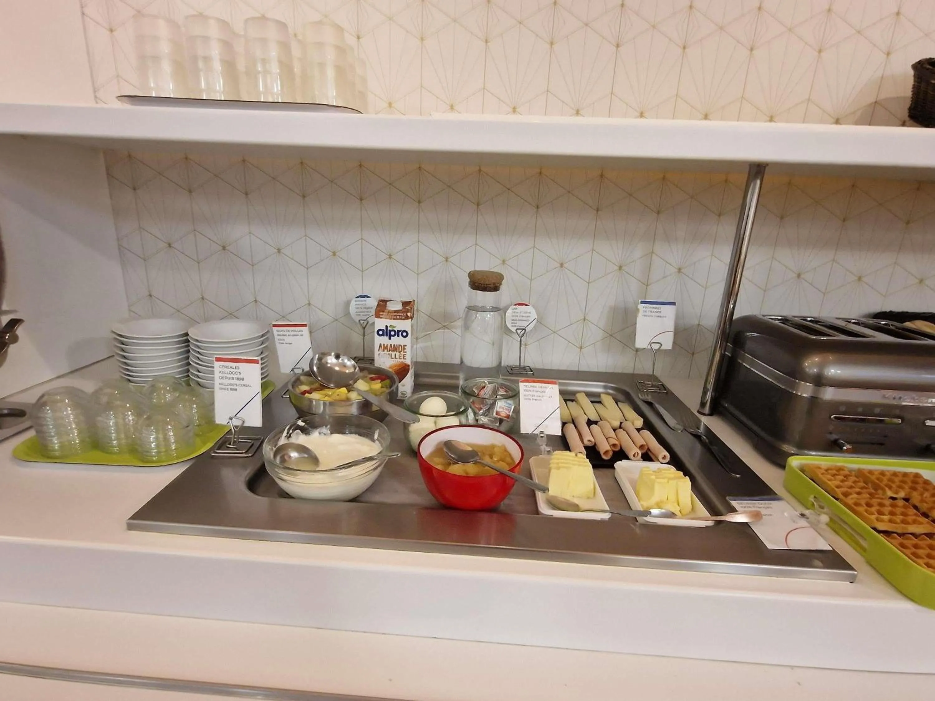 Breakfast in ibis budget Blois Centre