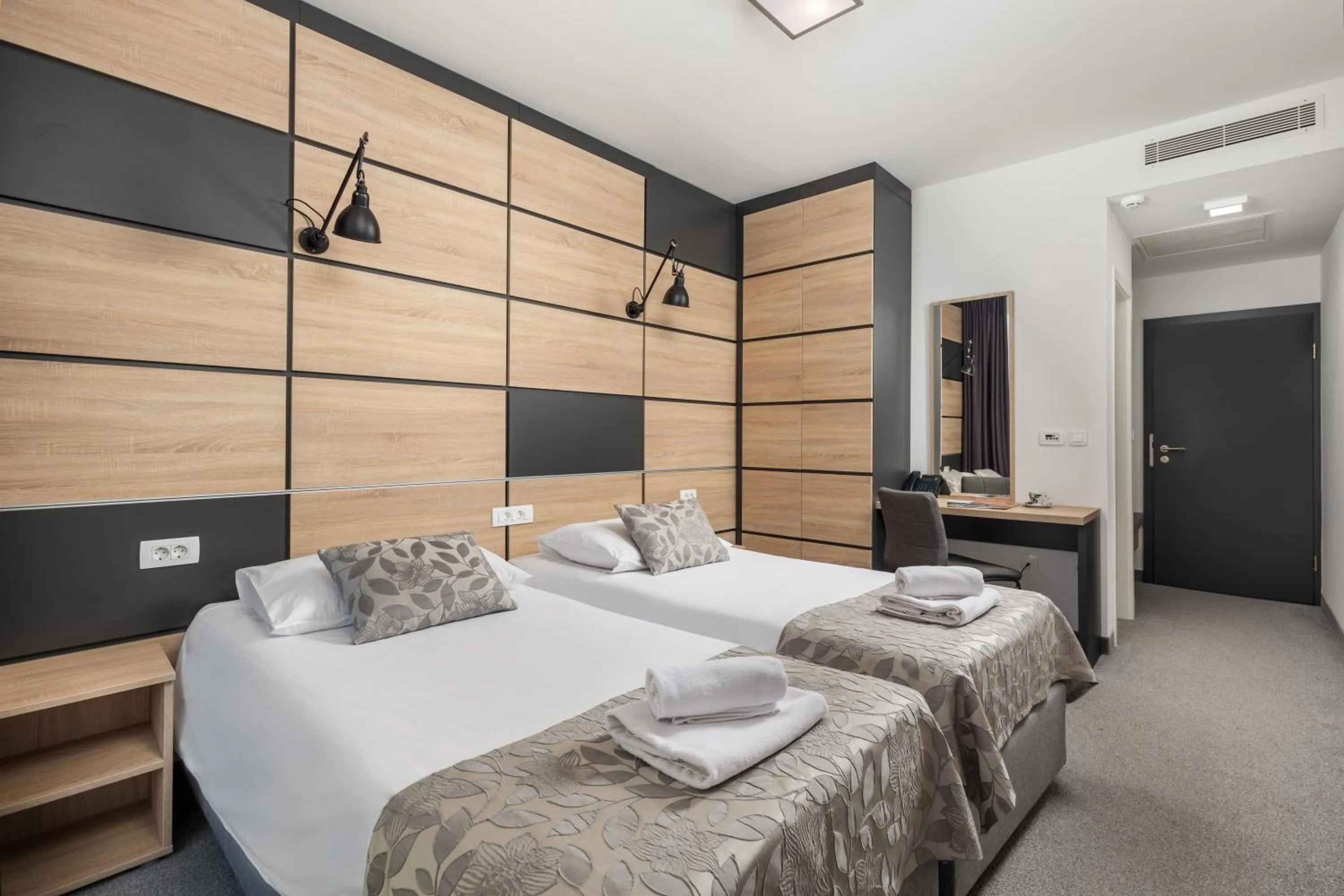 Bed in Ville Imperial Vodice