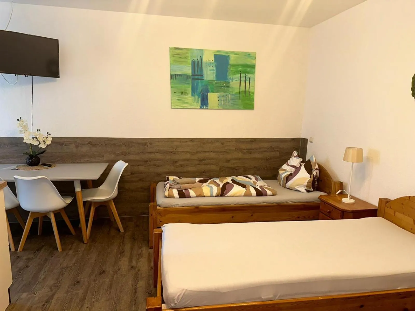 Bed in Seehaus Mamming - Hotel - Schlaffässer - Biergarten - Camping