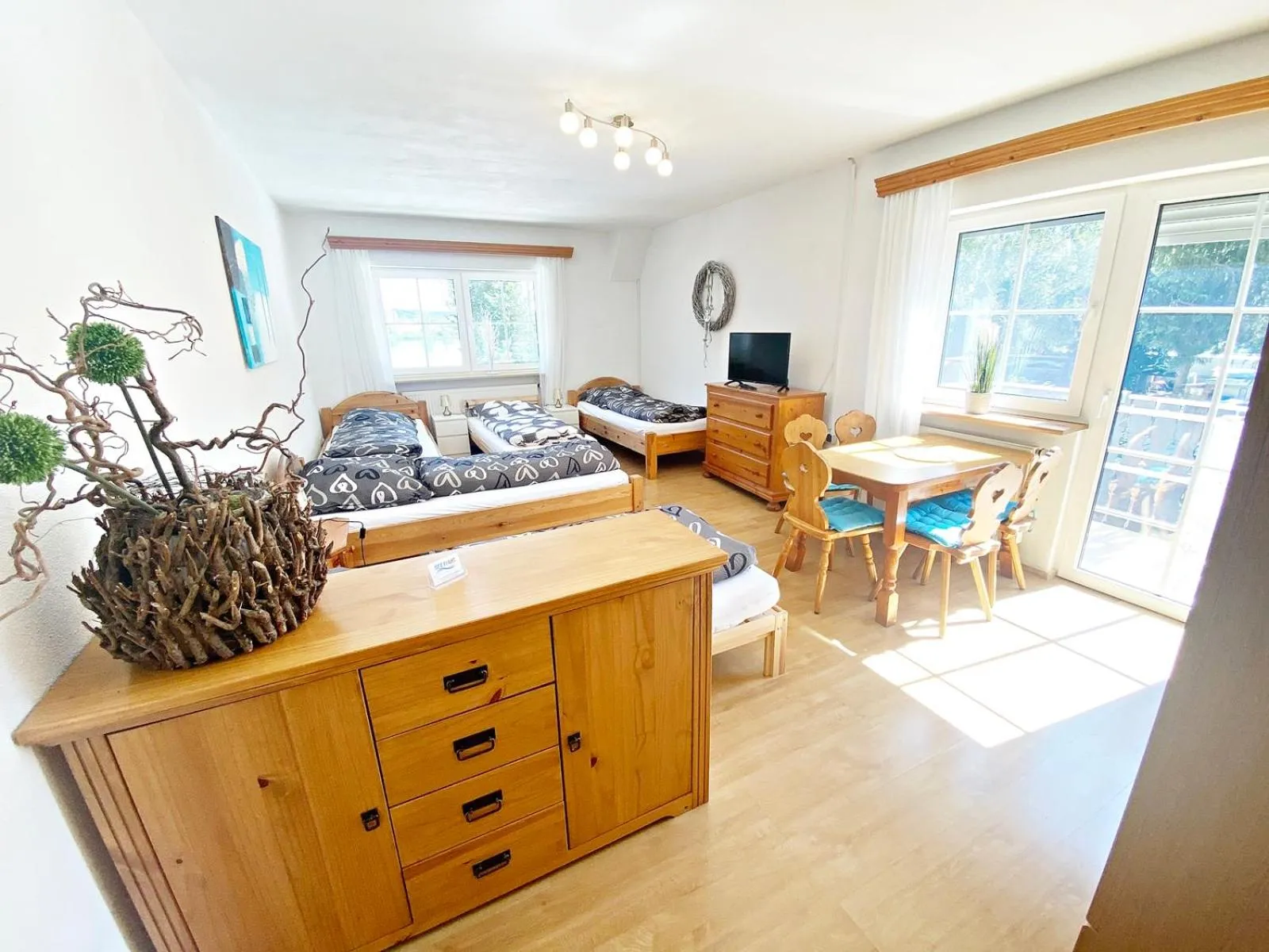 Seehaus Mamming - Hotel - Schlaffässer - Biergarten - Camping