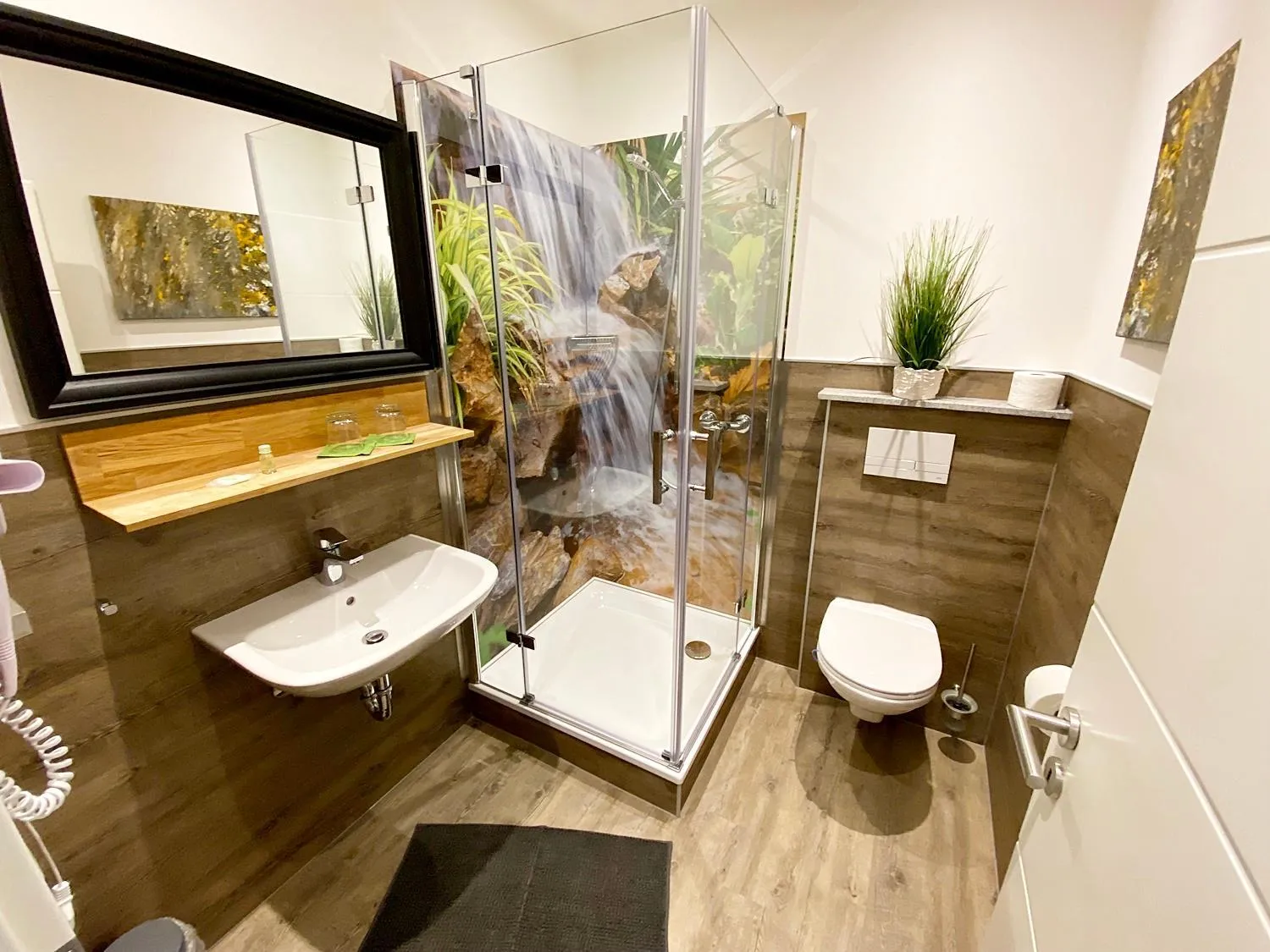 Seehaus Mamming - Hotel - Schlaffässer - Biergarten - Camping