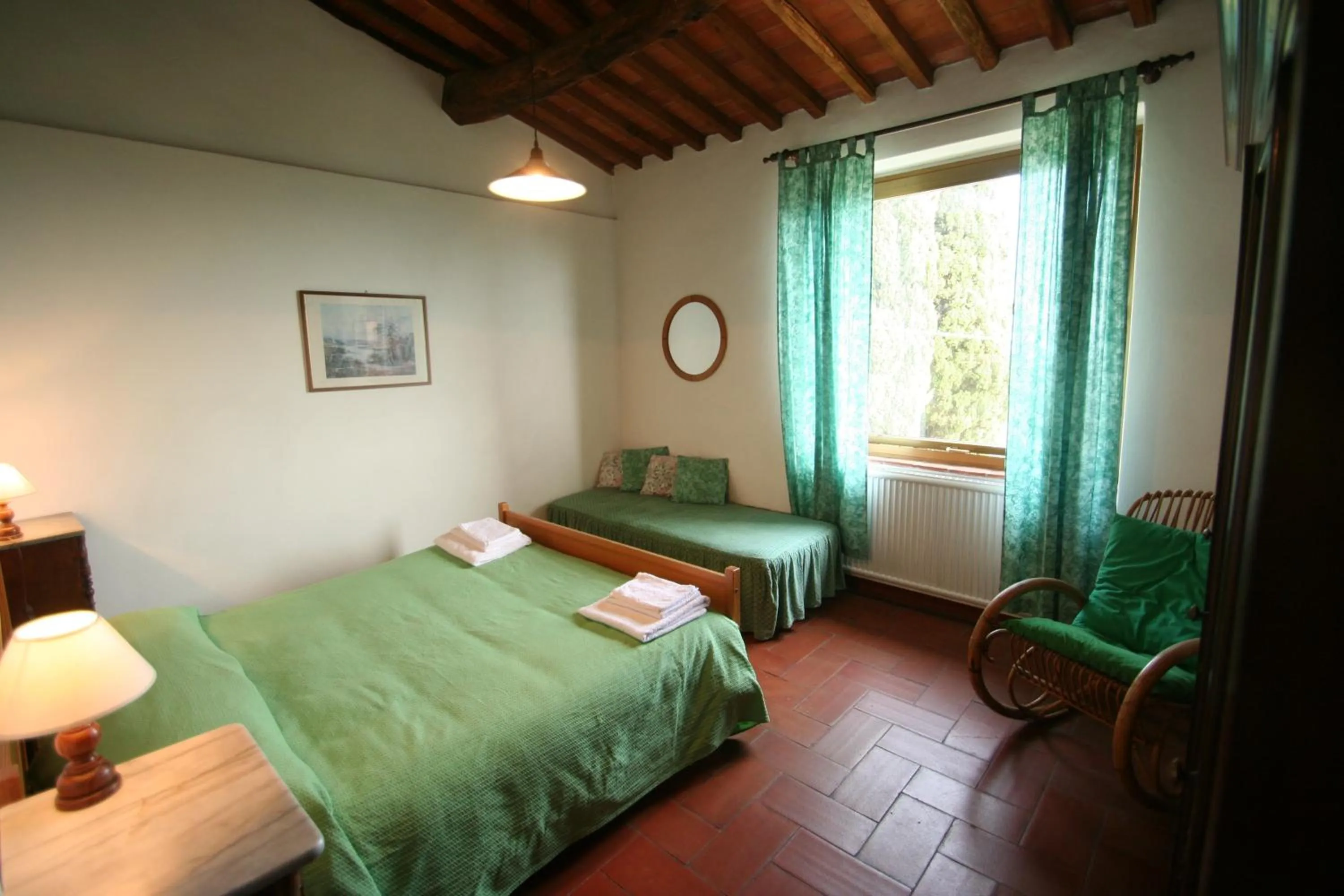 Bed in Fattoria Gambaro di Petrognano