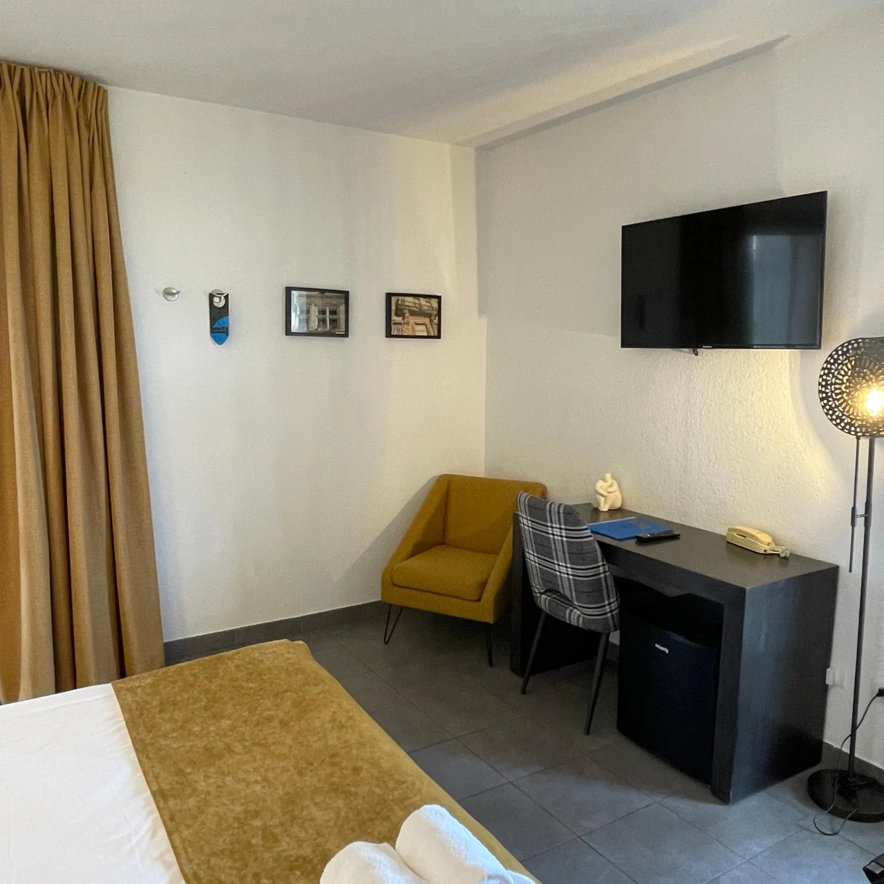 Bed in Patio De Violette