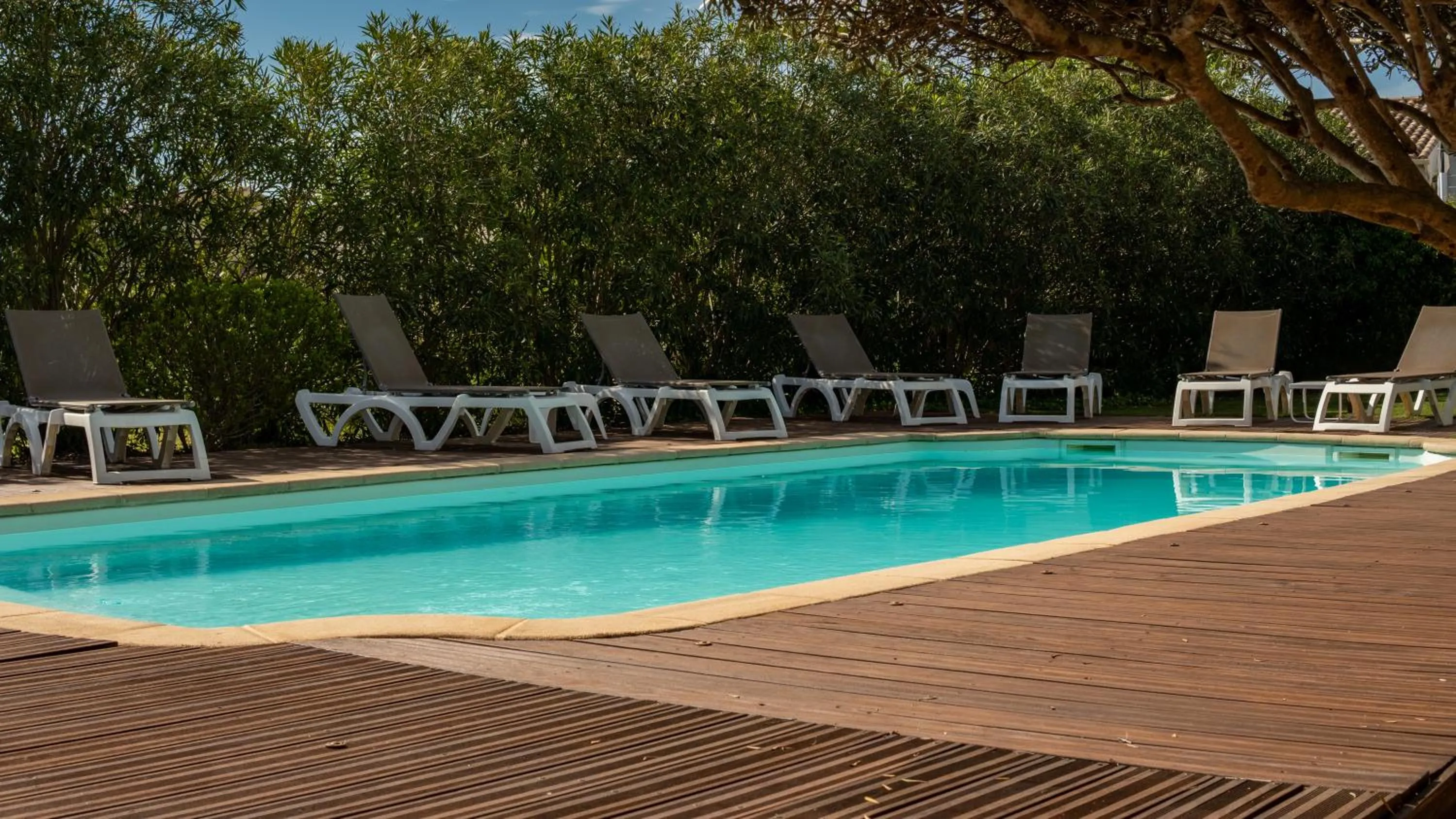 Swimming pool in Patio De Violette