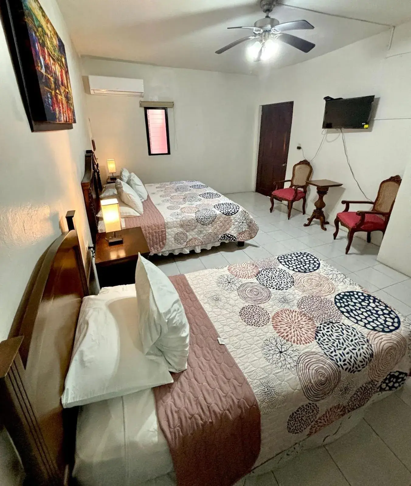 Triple Room in Hotel Casa Blanca Triple Room in Hotel Casa Blanca