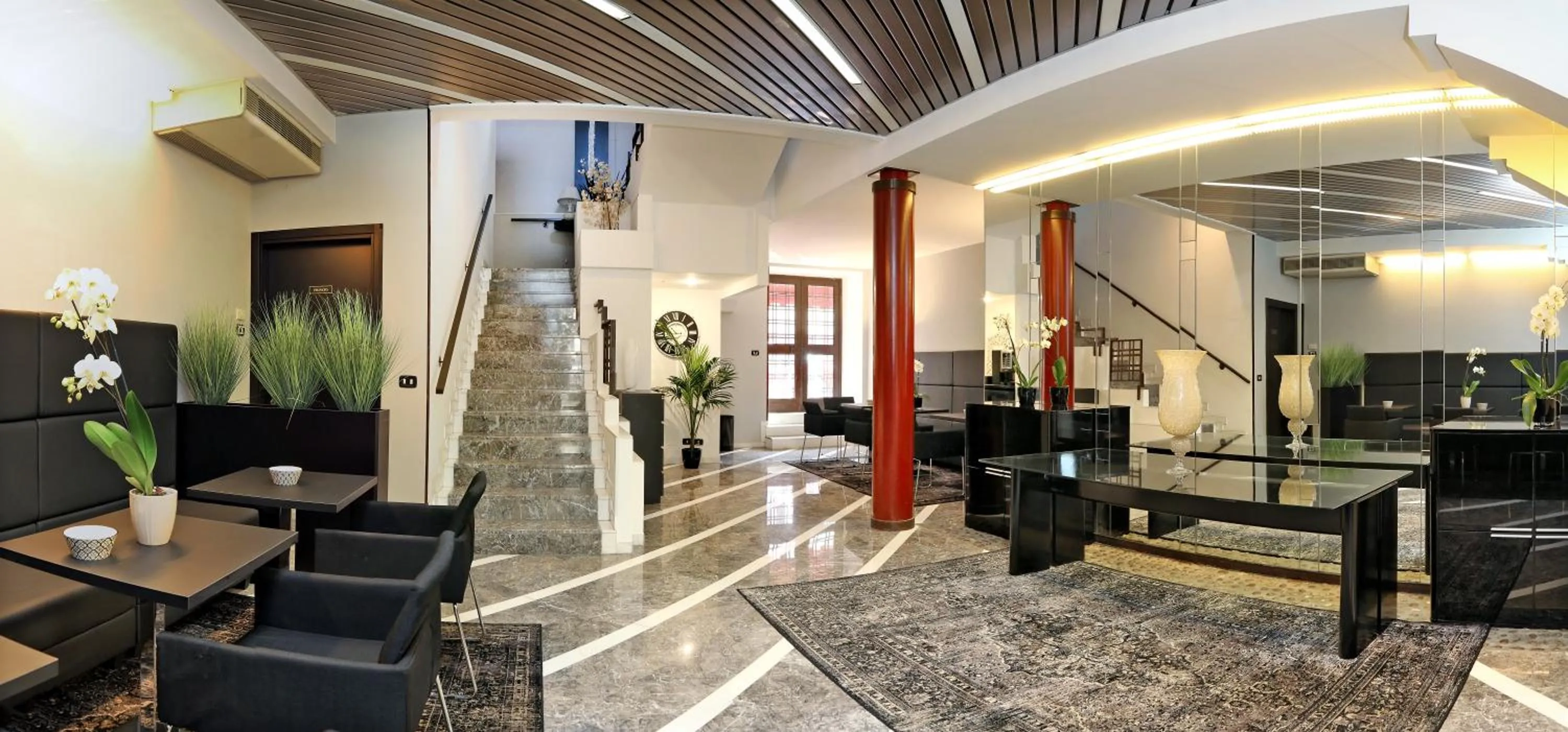 Lobby or reception in Hotel Residenza Alighieri