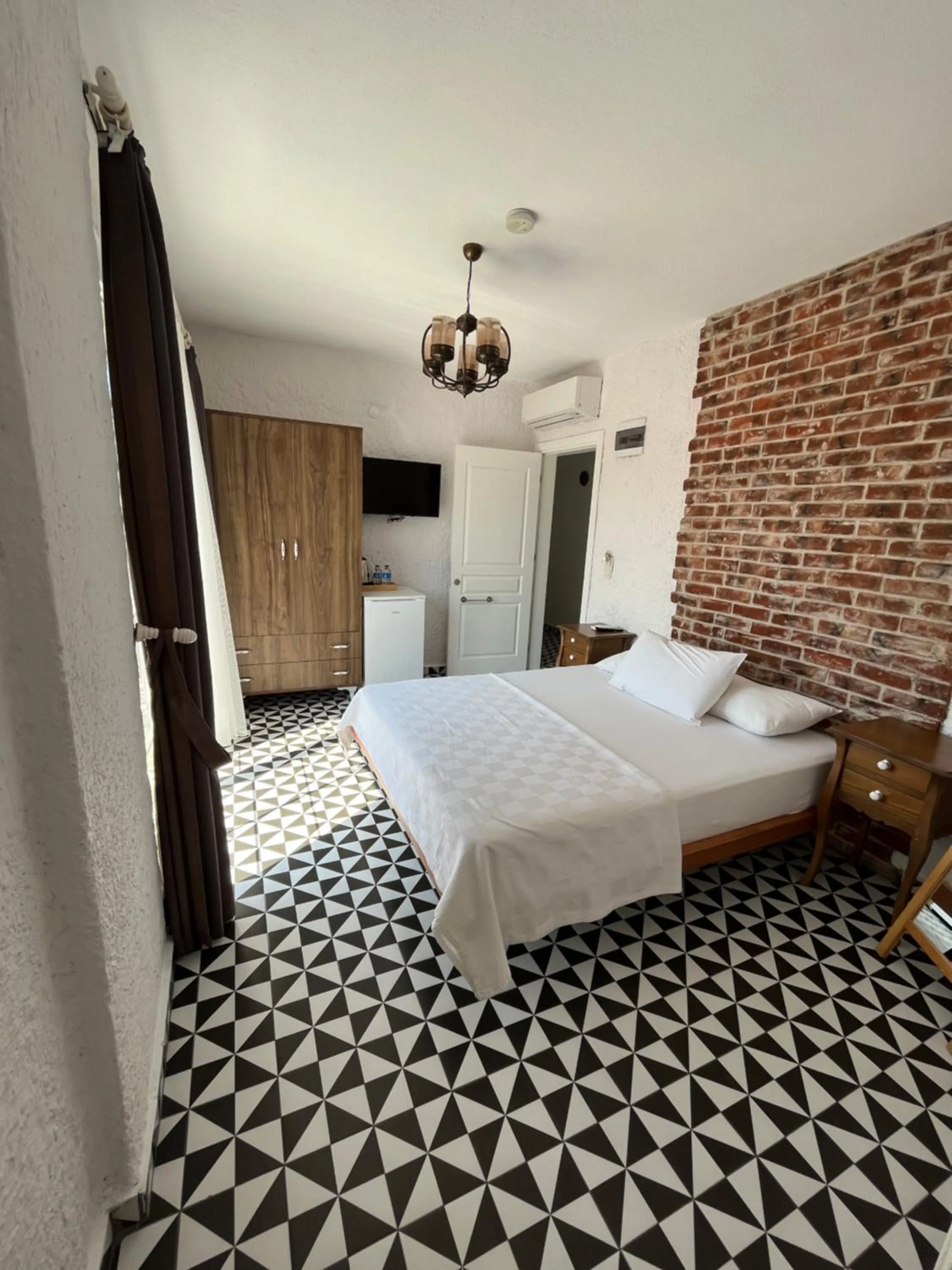 Photo of the whole room, Bed in Villa Veria