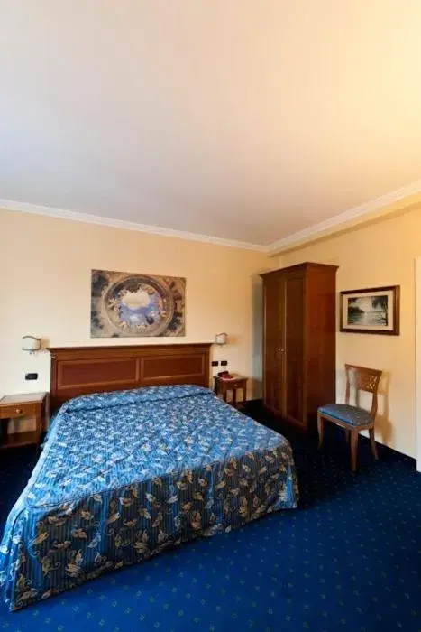 Double Room in Albergo Costantini Double Room in Albergo Costantini