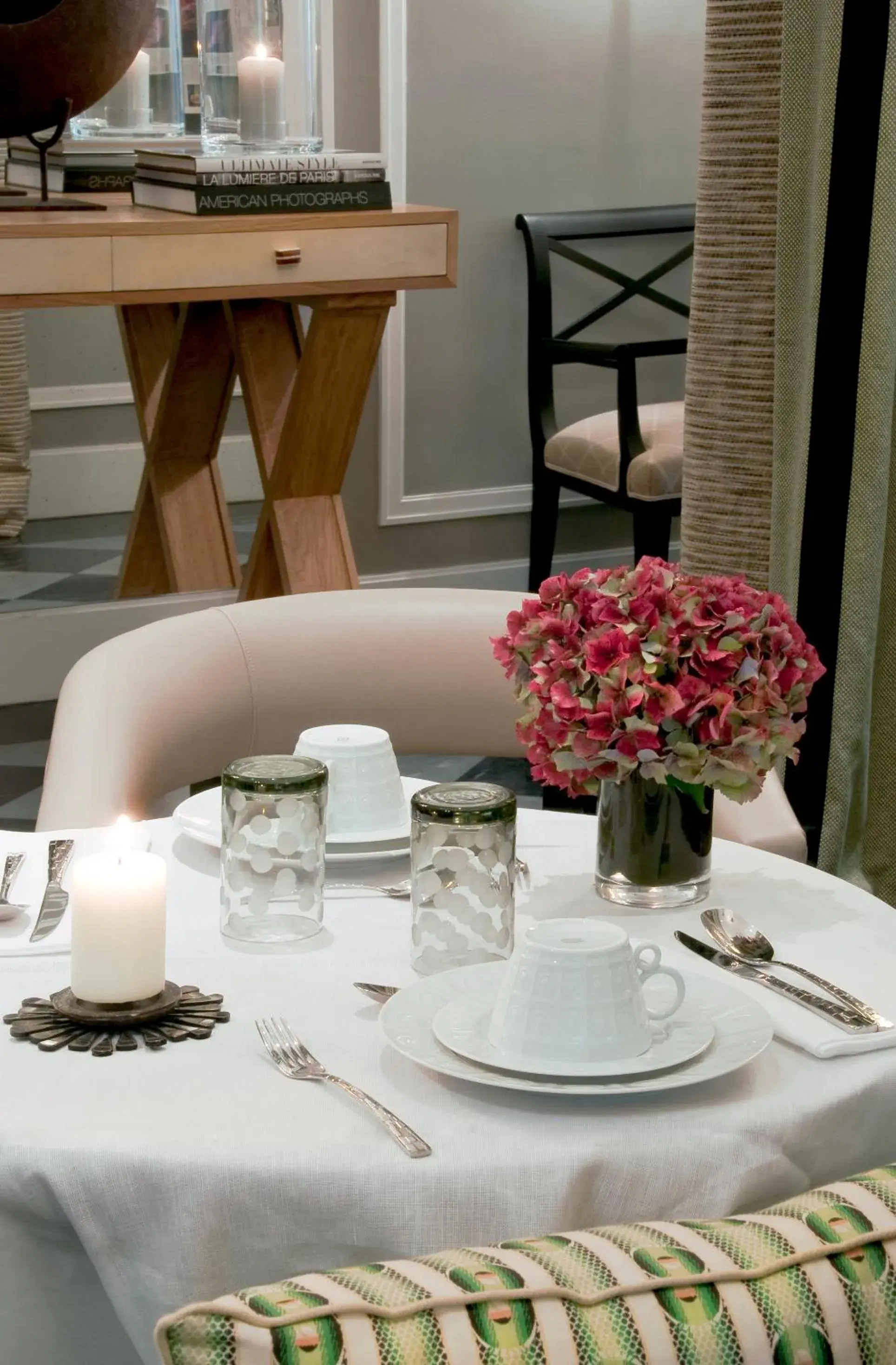 Restaurant/places to eat in Hôtel Recamier Restaurant/places to eat in Hôtel Recamier