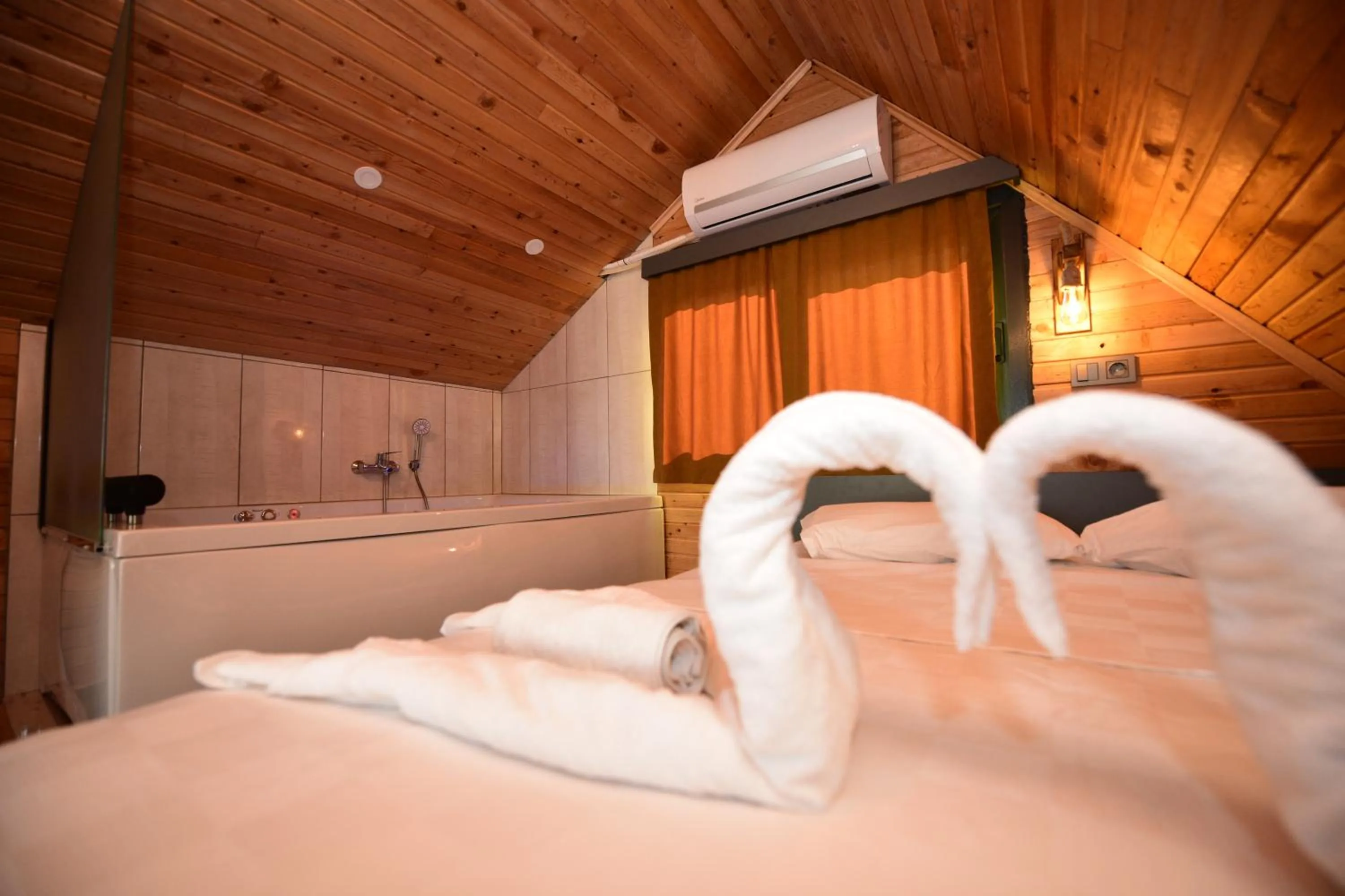 Bed in İRBEÇ APART & BUNGALOW