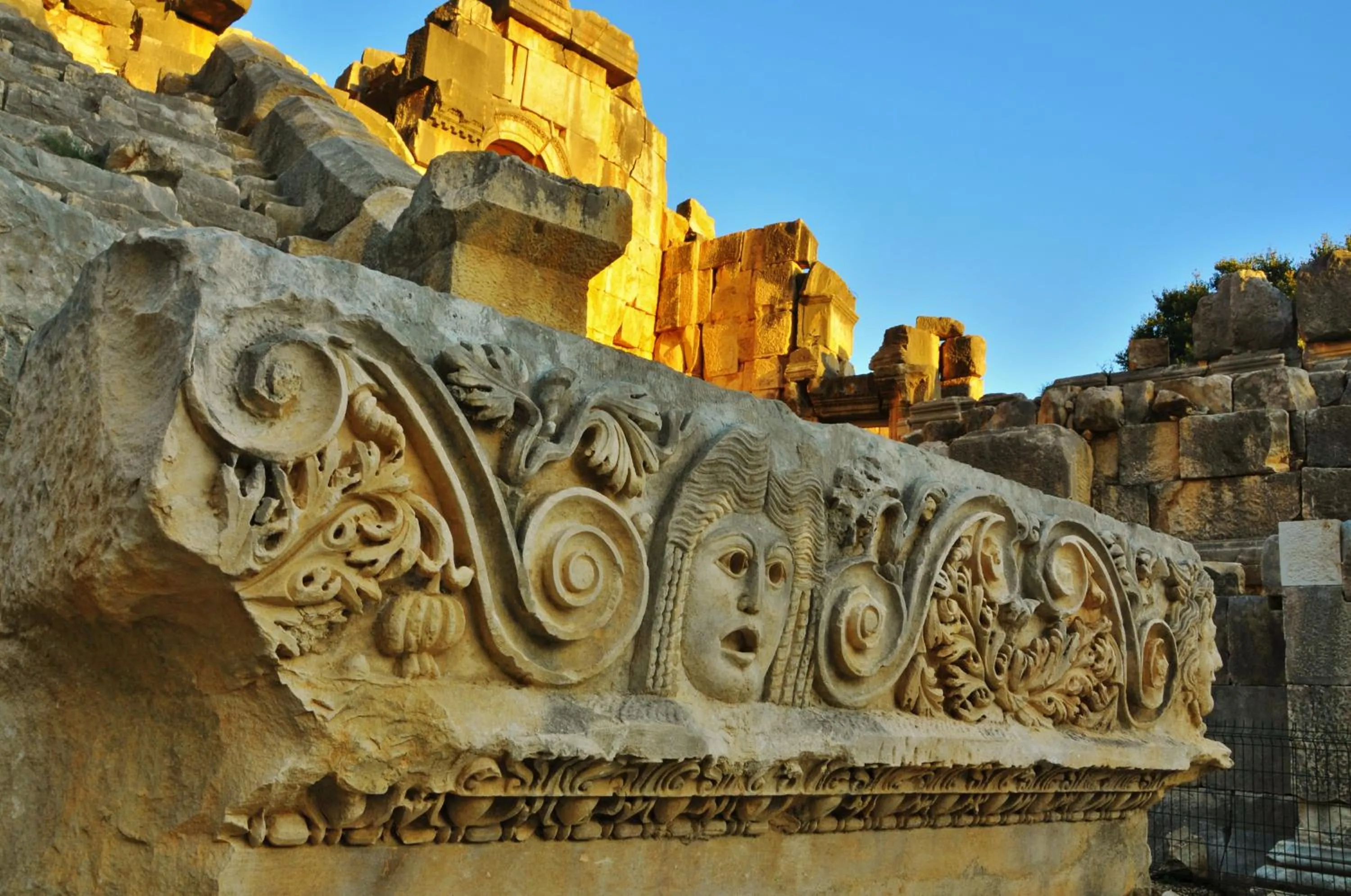 Area and facilities in İRBEÇ APART & BUNGALOW