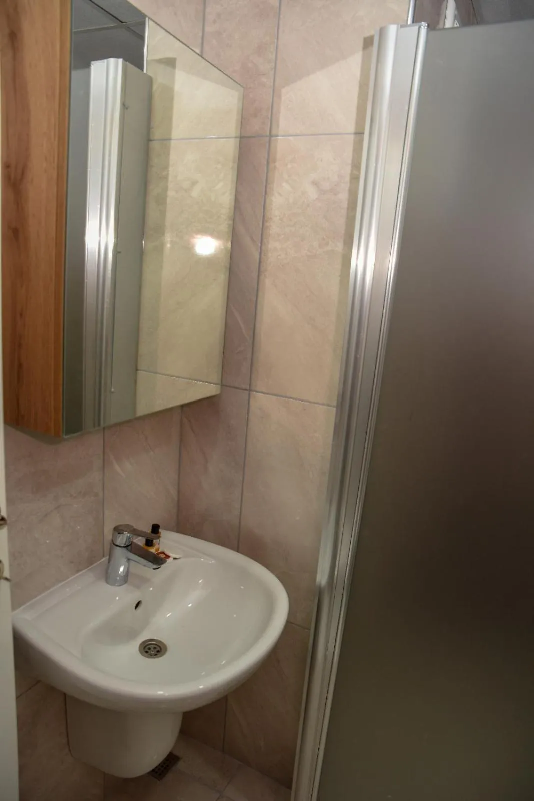 Bathroom in İRBEÇ APART & BUNGALOW