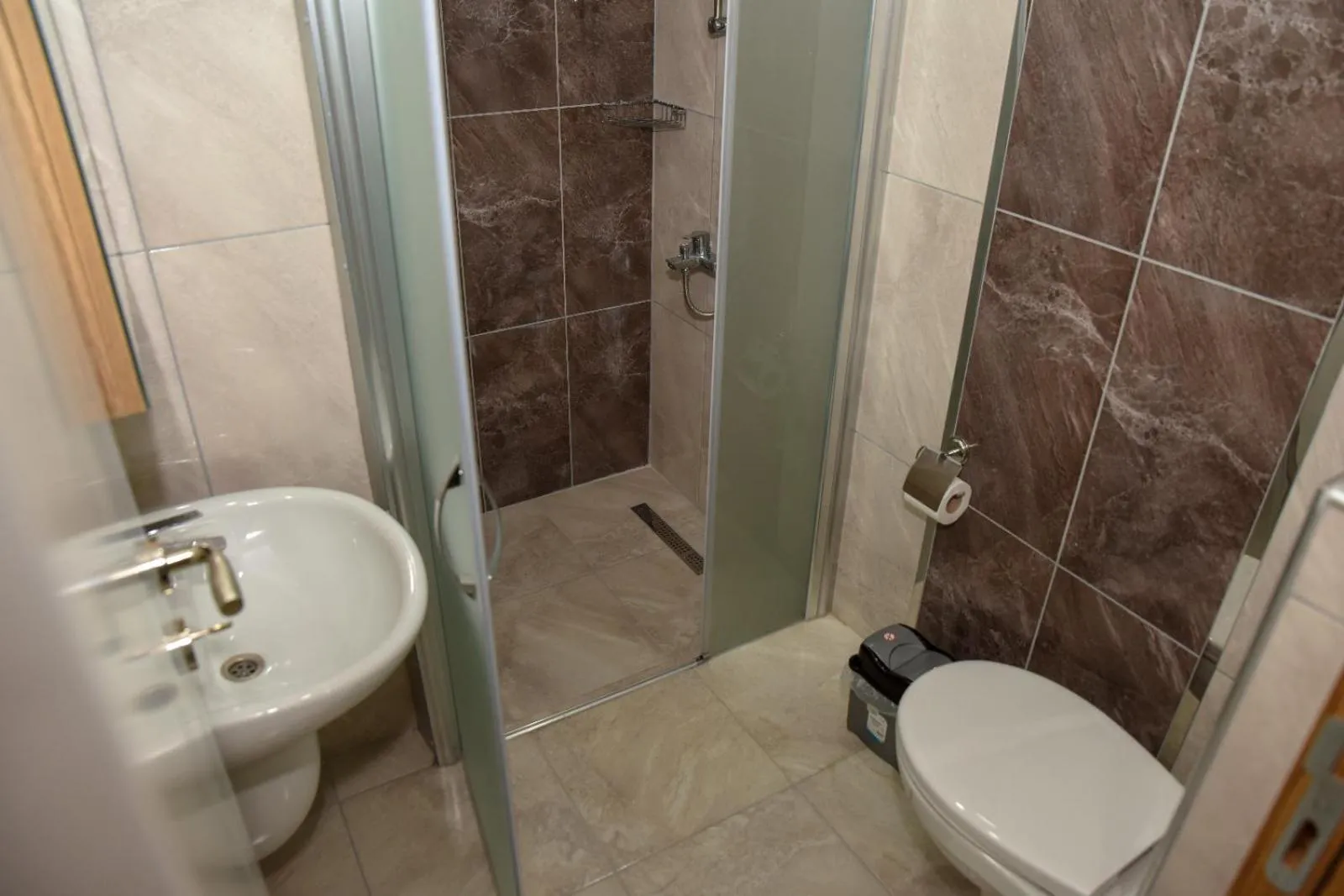 Bathroom in İRBEÇ APART & BUNGALOW
