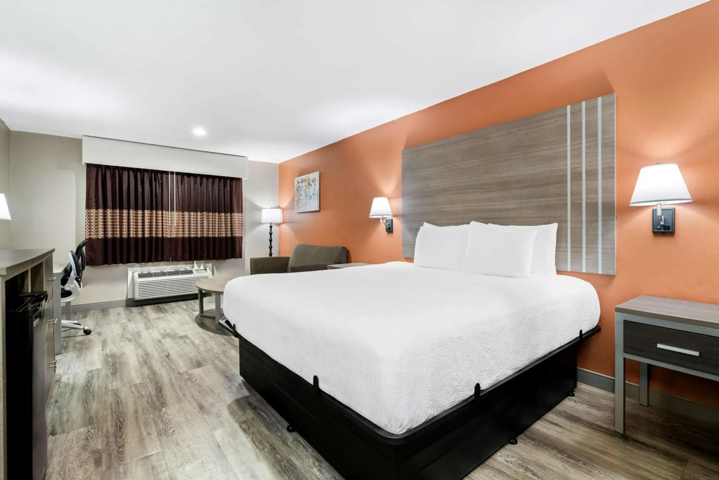 Bedroom, Bed in Best Western Gateway Inn Bedroom, Bed in Best Western Gateway Inn