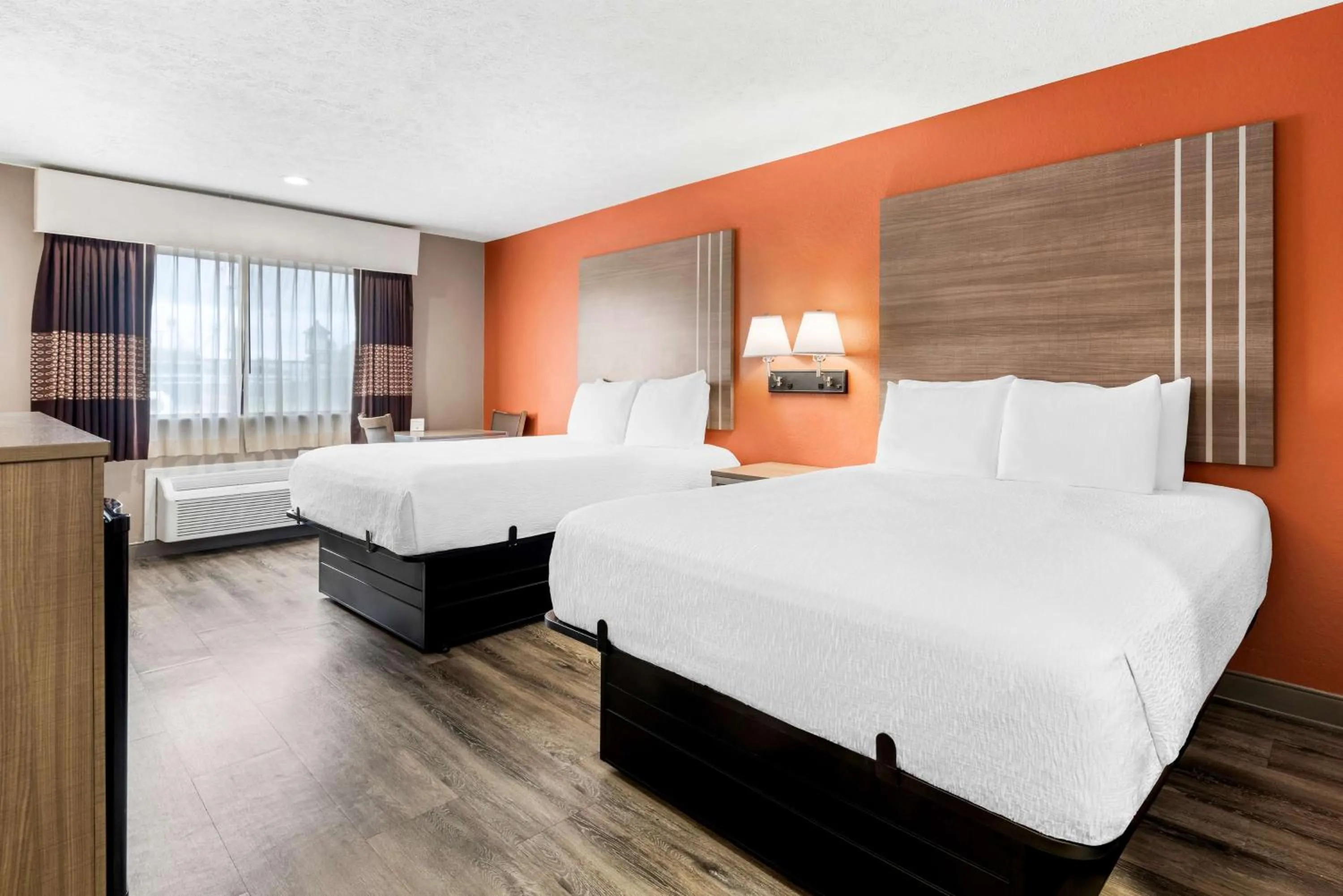 Bedroom, Bed in Best Western Gateway Inn